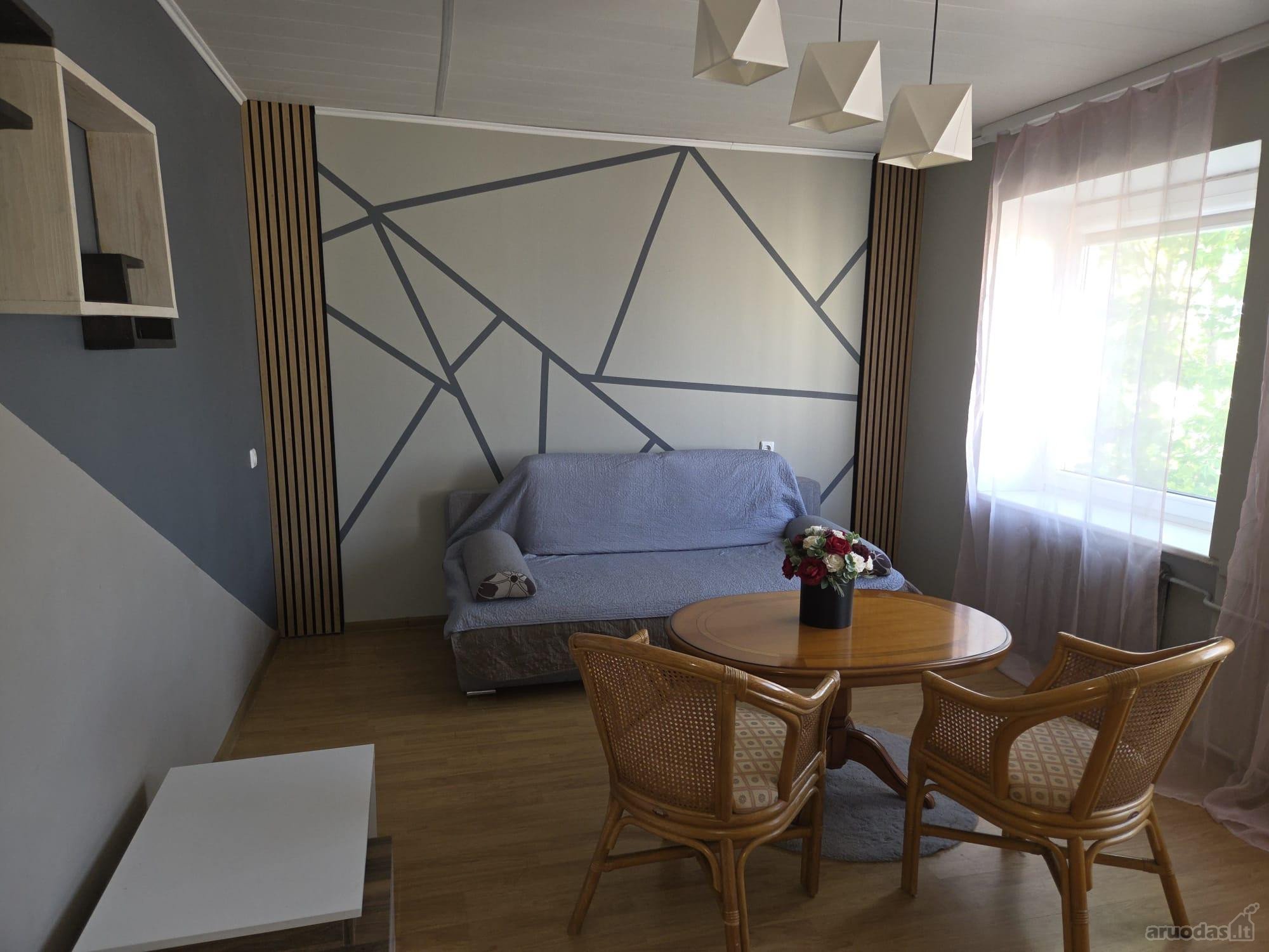 Parduodame šviesų, jaukų 1 kambario 32 m²
