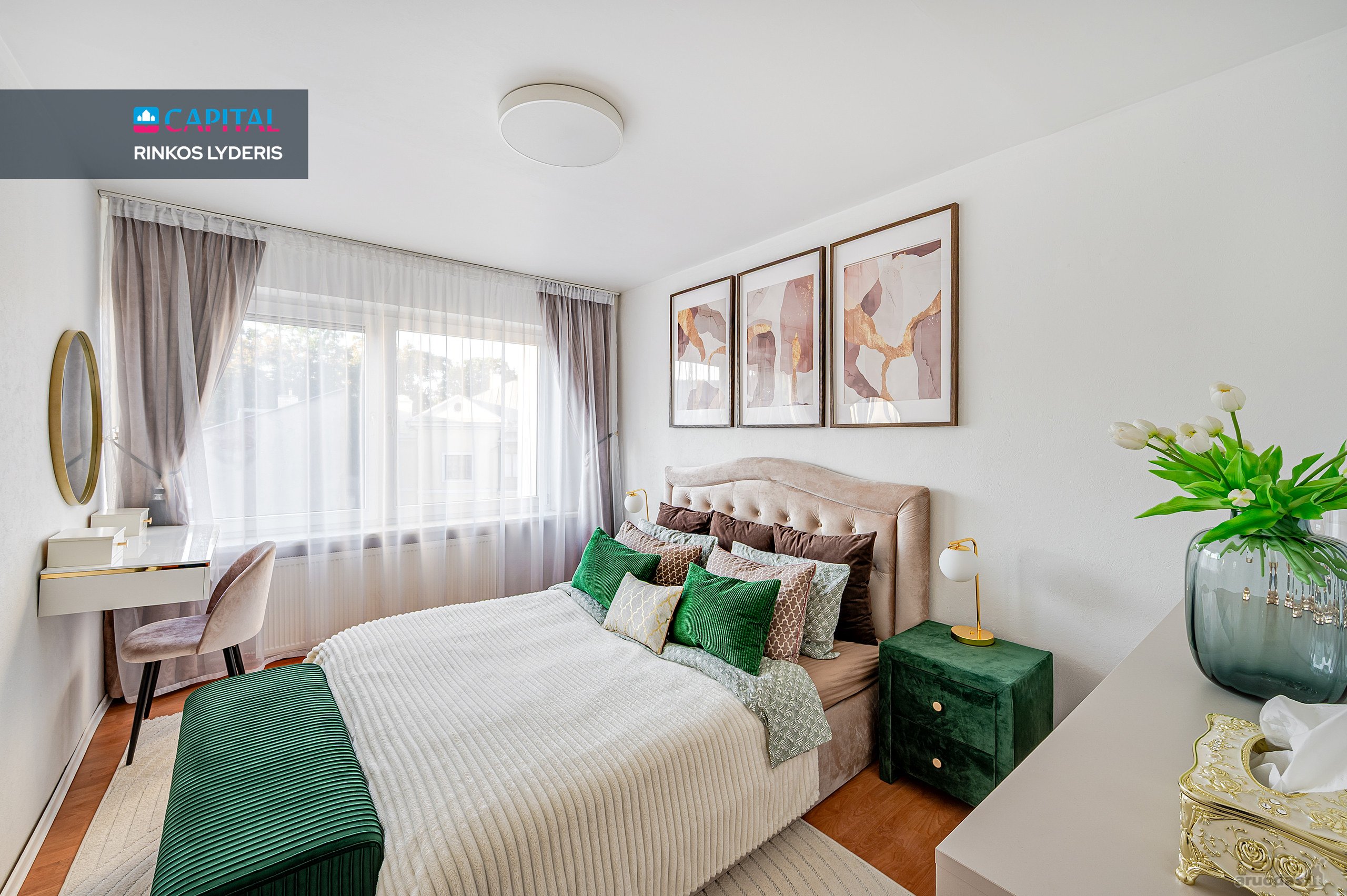 Parduodamas Erdvus 77,22 m² 3 Kambarių Butas