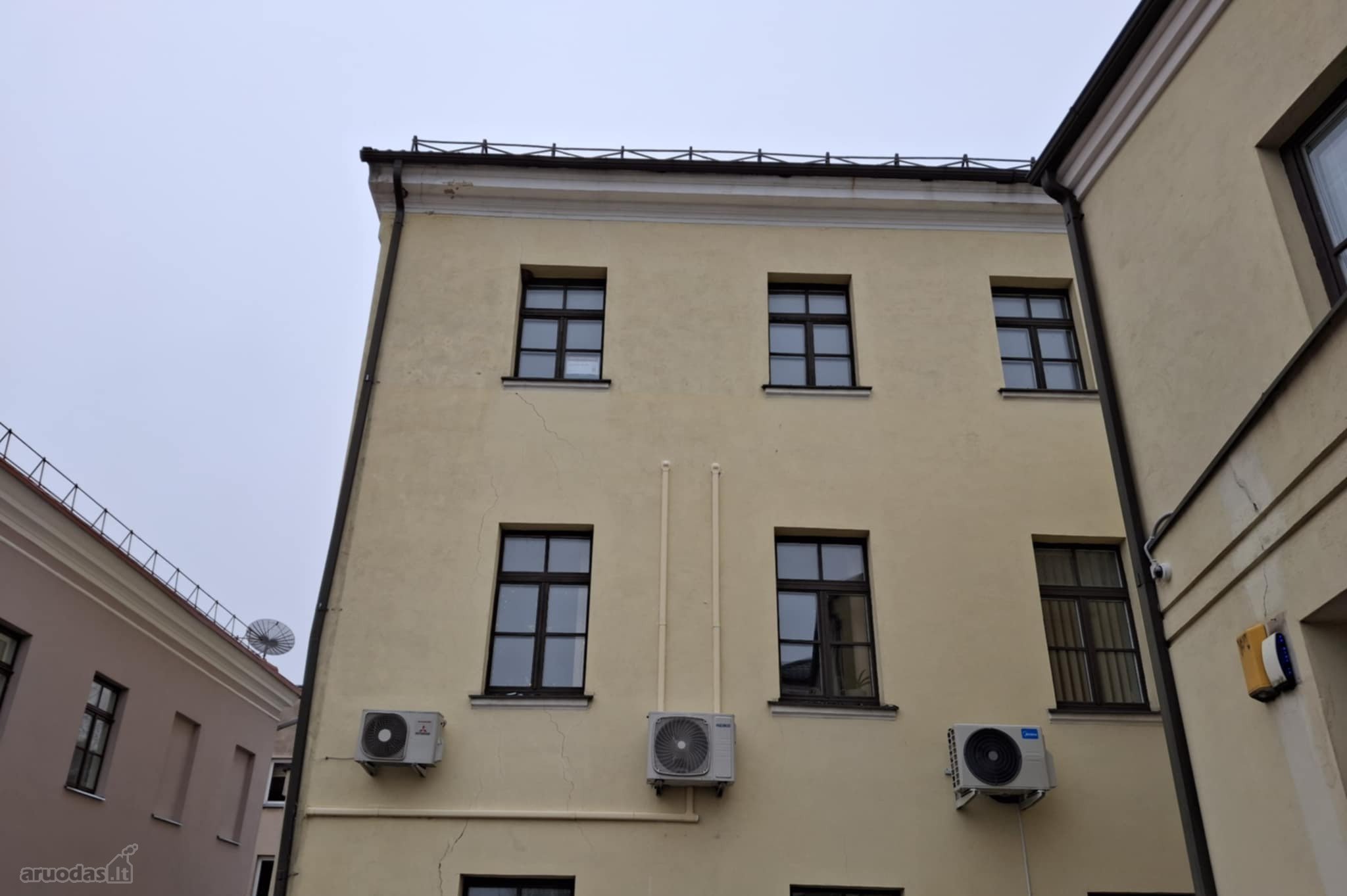 Nuomojamos administracinės paskirties