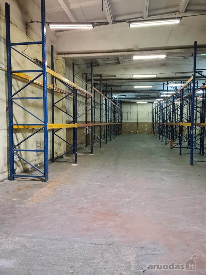 Išnuomojamos sandėliavimo/gamybos patalpos.