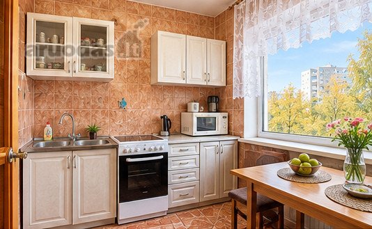 Parduodamas 2 kambarių butas Justiniškių g.