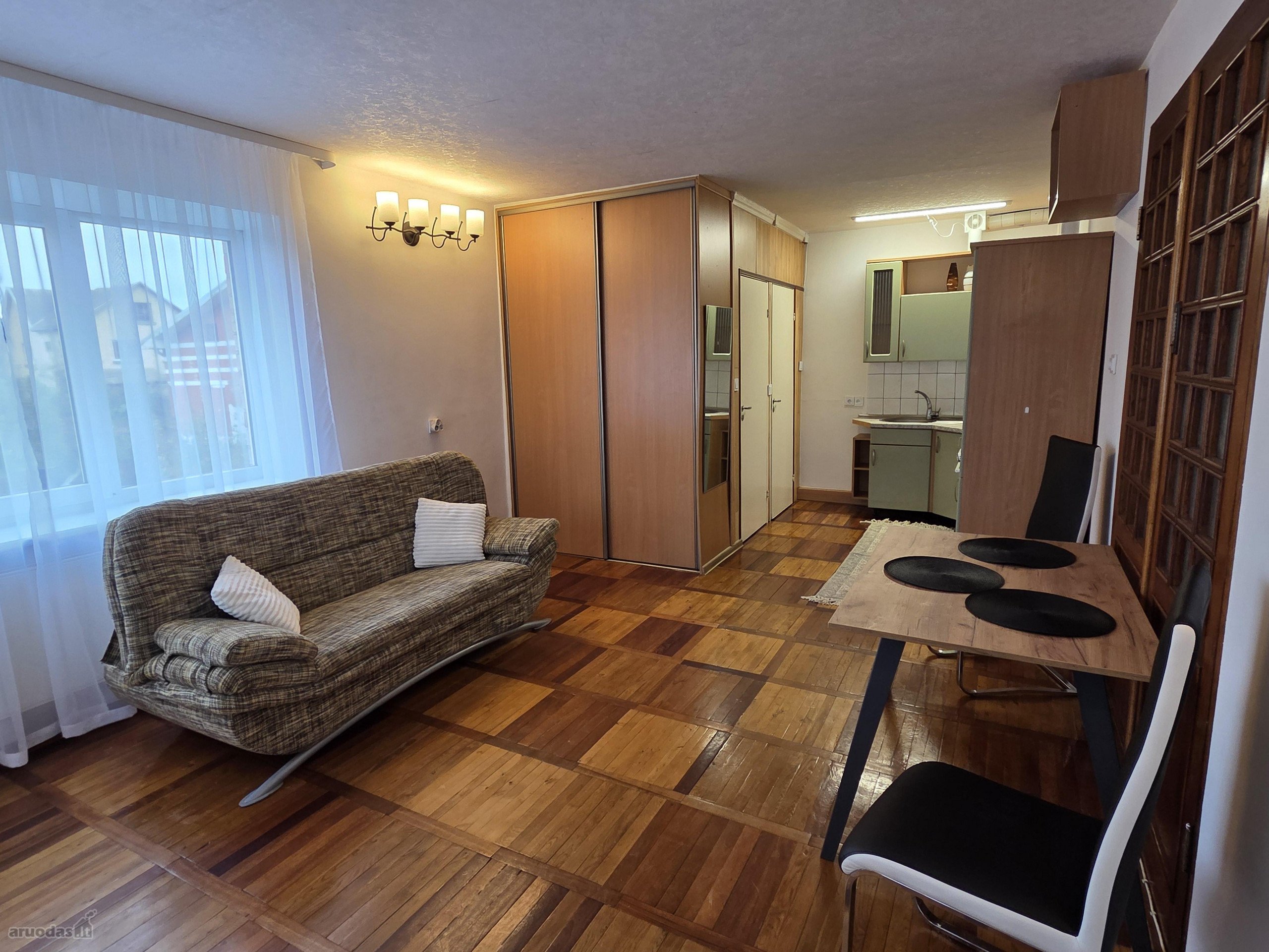 Ilgalaikei nuomai išnuojamas jaukus atskiras