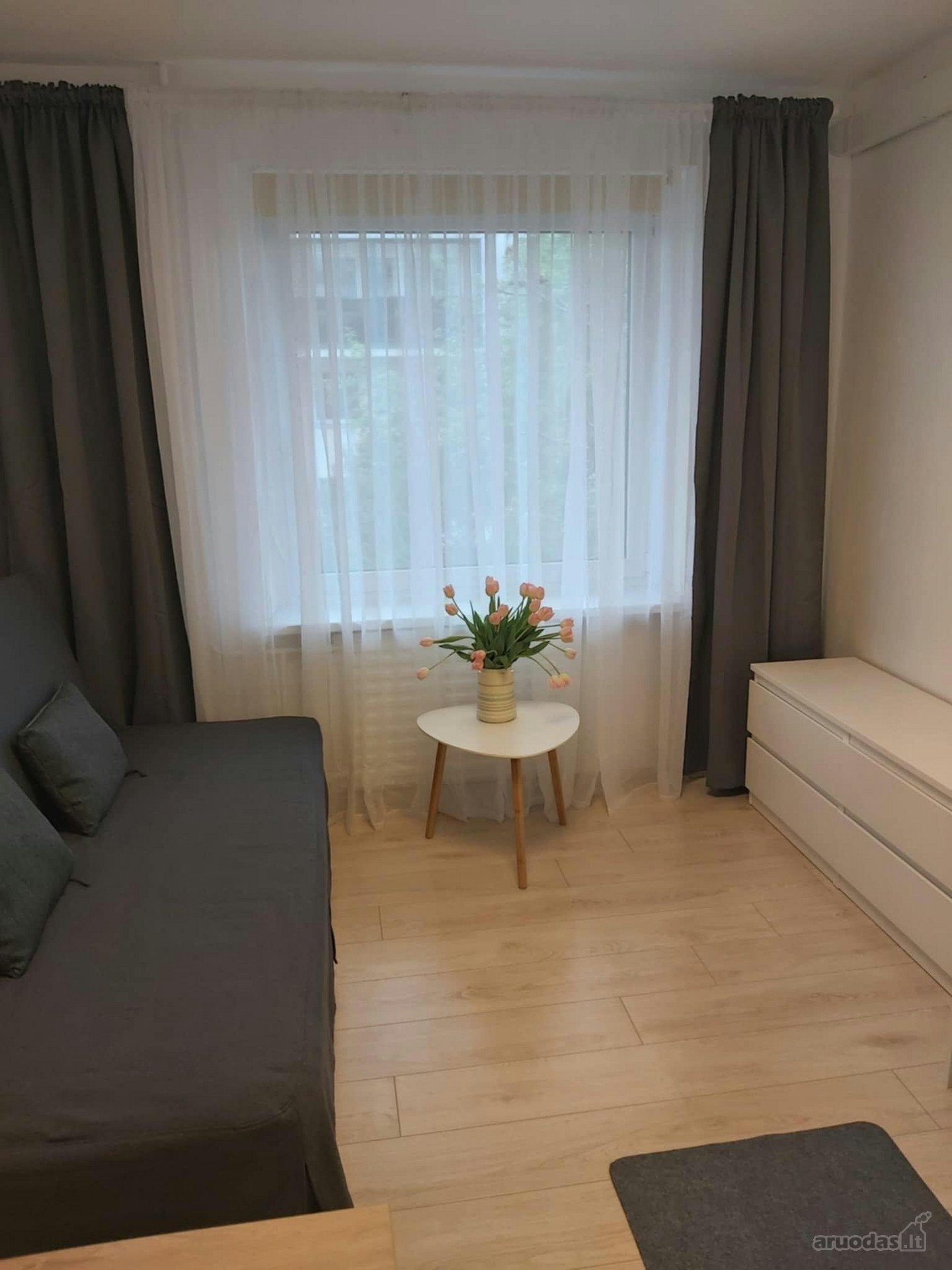 Nuomojamas 2 kambarių, 34 m² butas