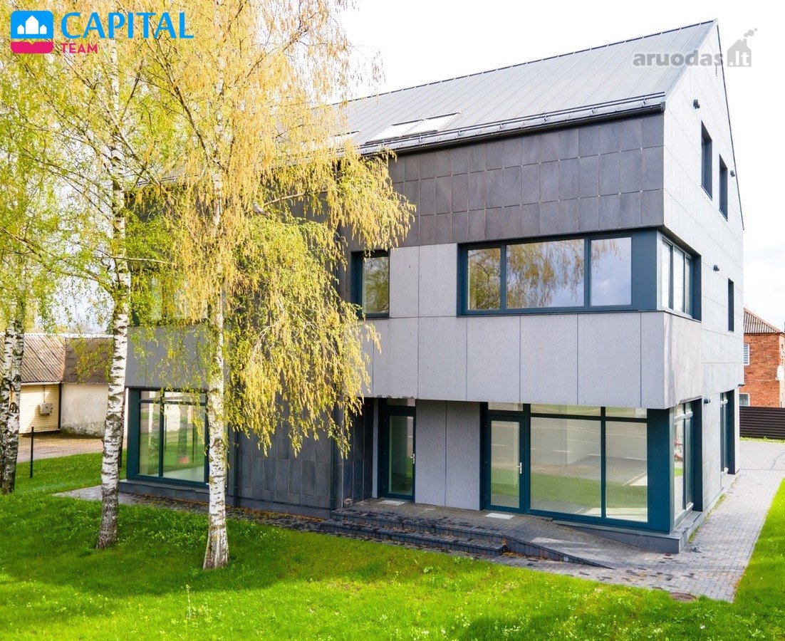 Marijampolės centre parduodamos įrengtos 61