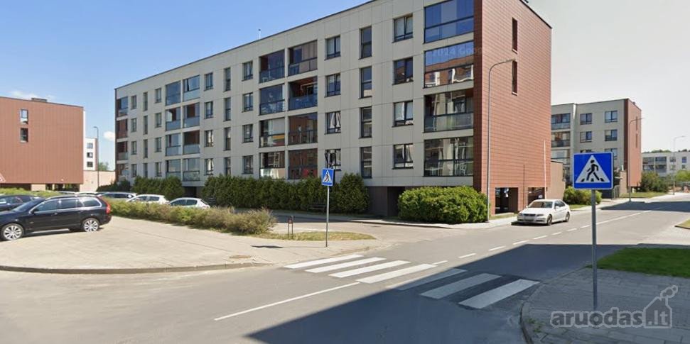 ? Parduodama Parkavimo Vieta Po Namu –