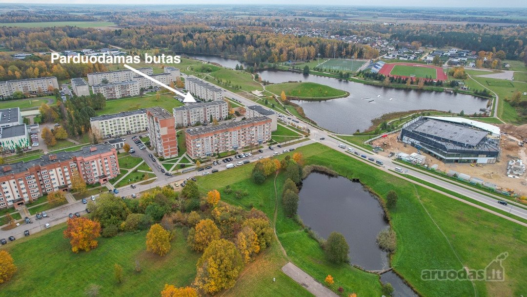 Parduodamas 4 kambarių butas šalia Juodpelkio