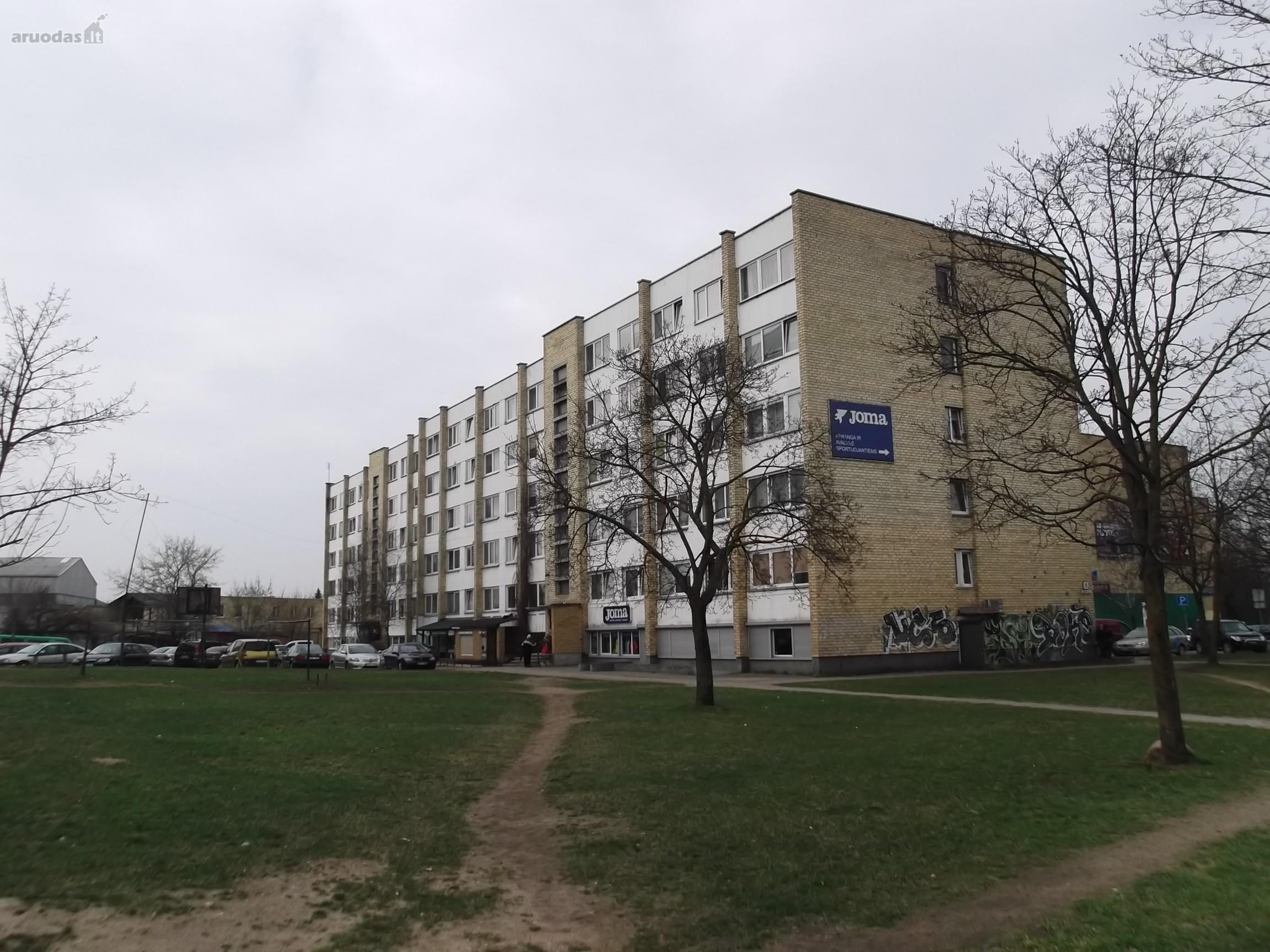 Žirmūnuose, Kareivių g. nuomojamas 11m2