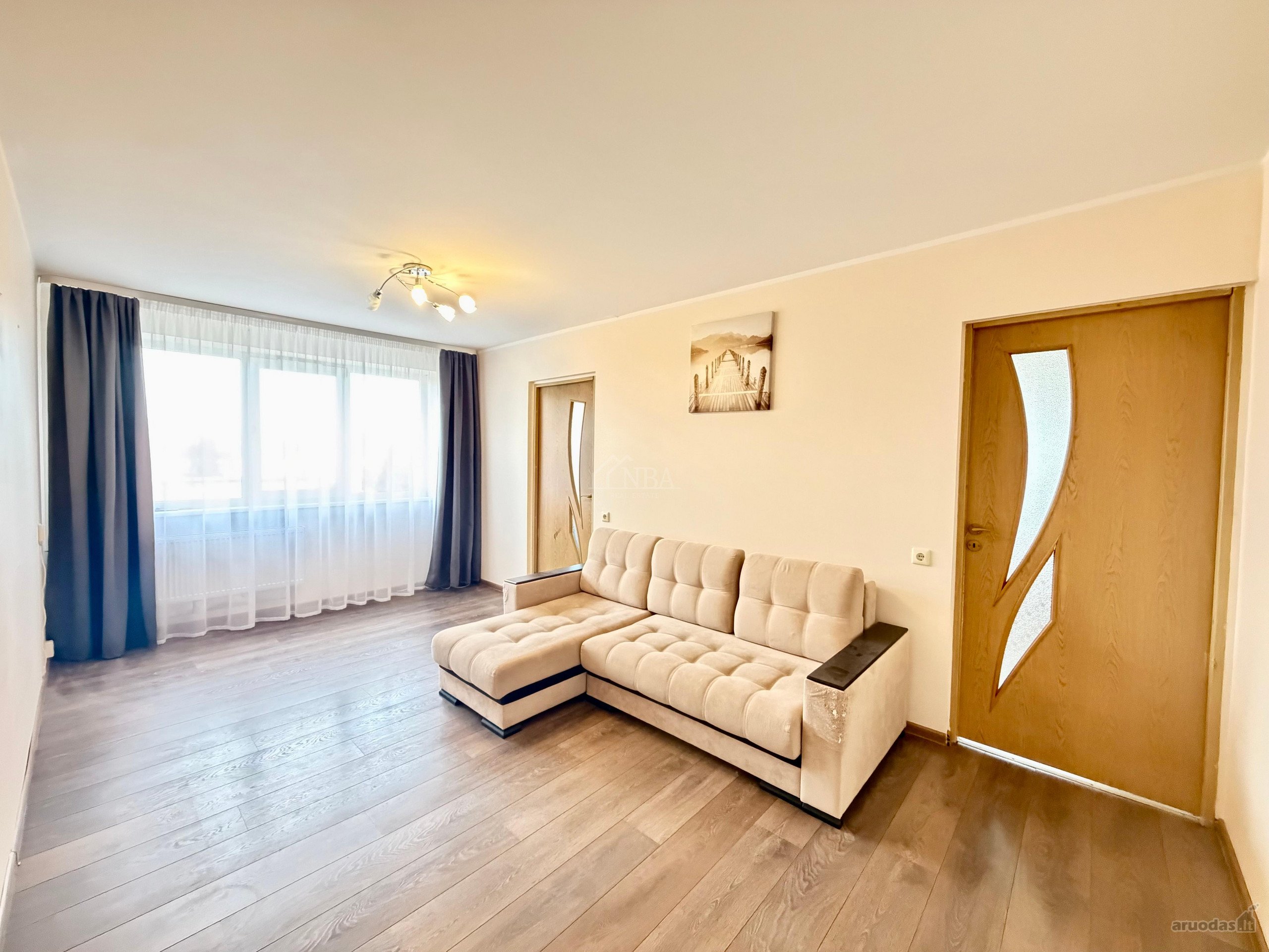 Parduodamas 3 Kambarių Butas Radviliškio Centre!