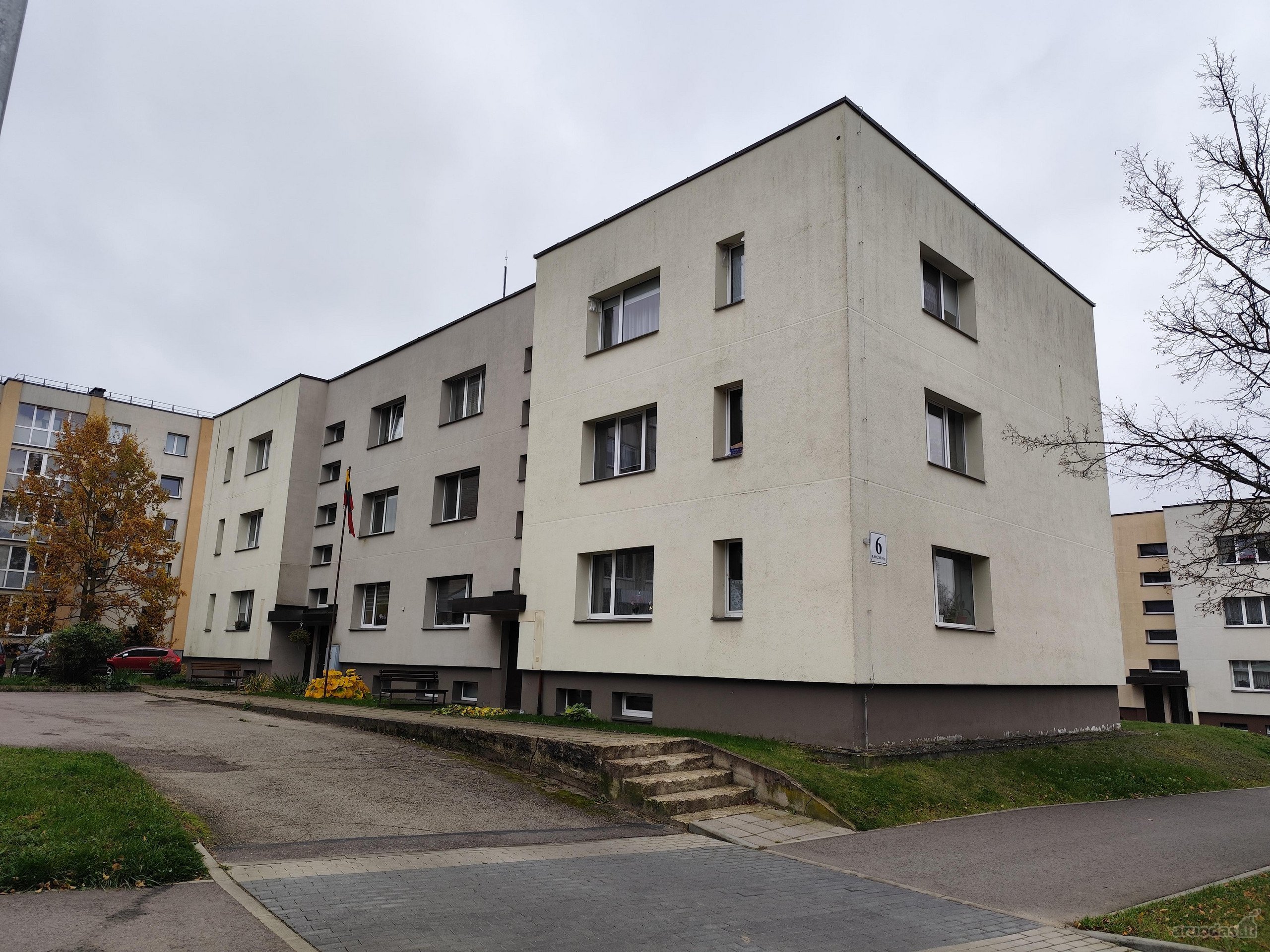 Kupiškio m. P. Mažylio g. 6 parduodamas 3