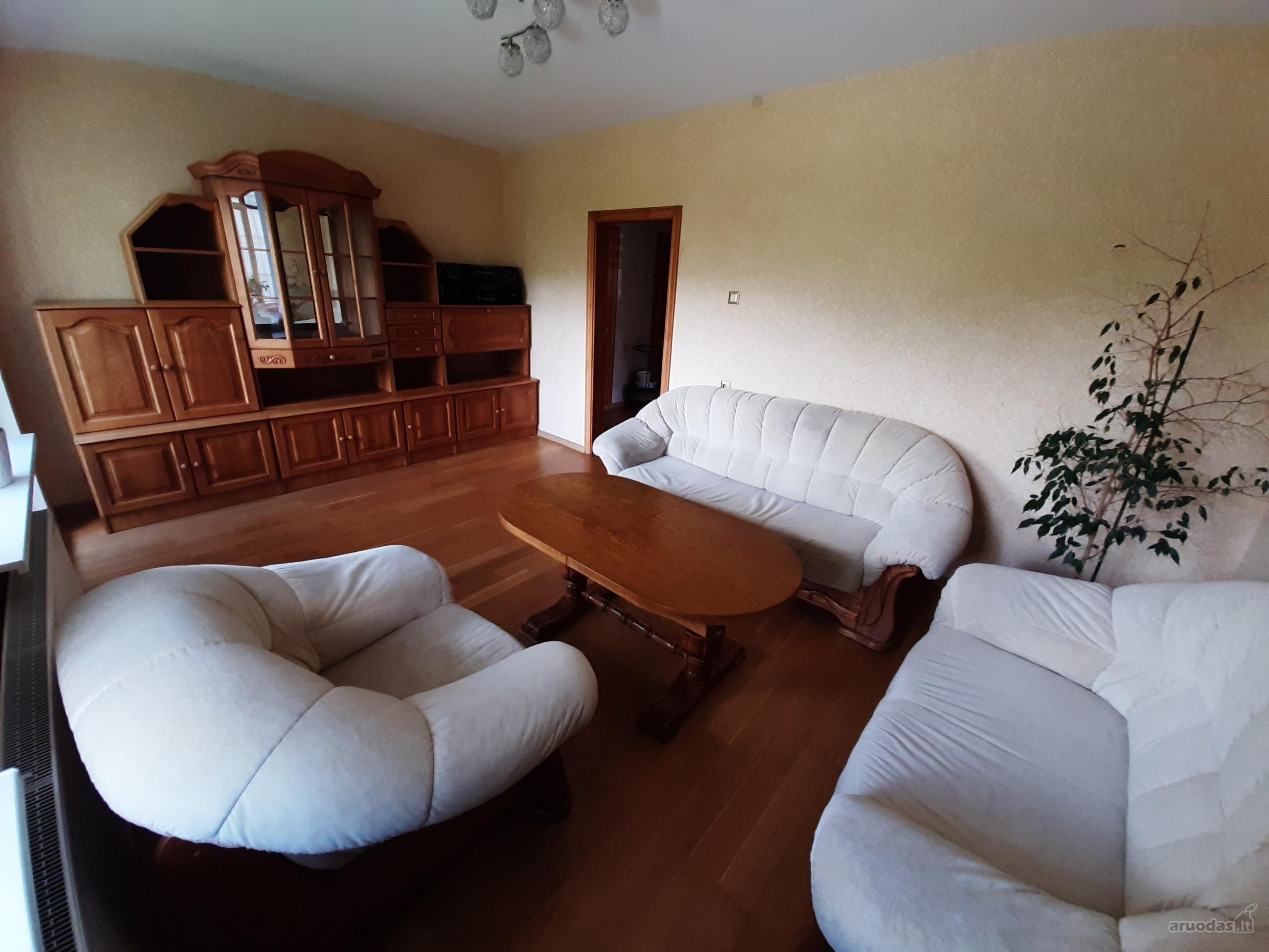 Išnuomojamas jaukus, tvarkingas, šviesus 2