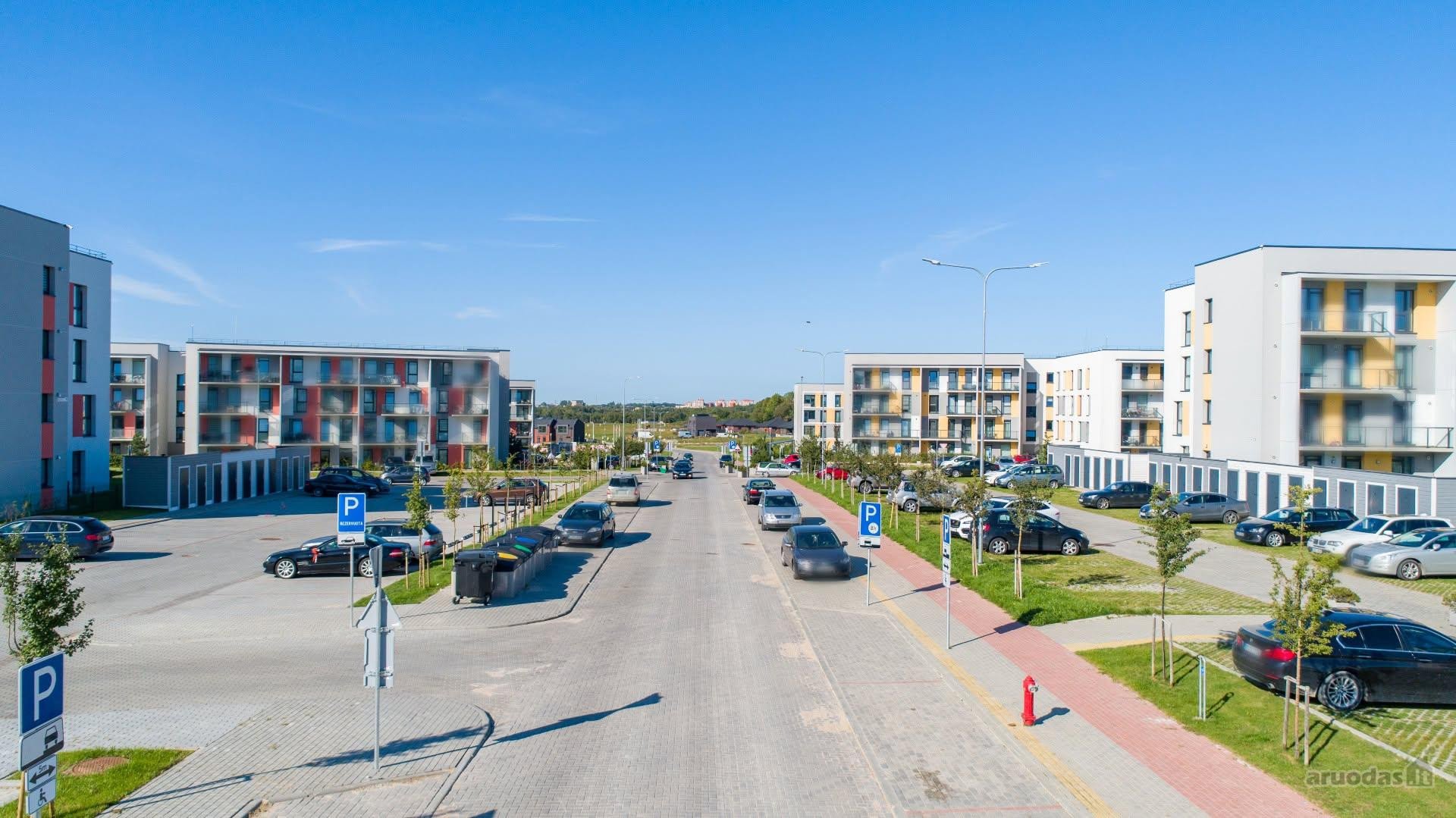 Nuomojamos automobilių parkavimo vietos