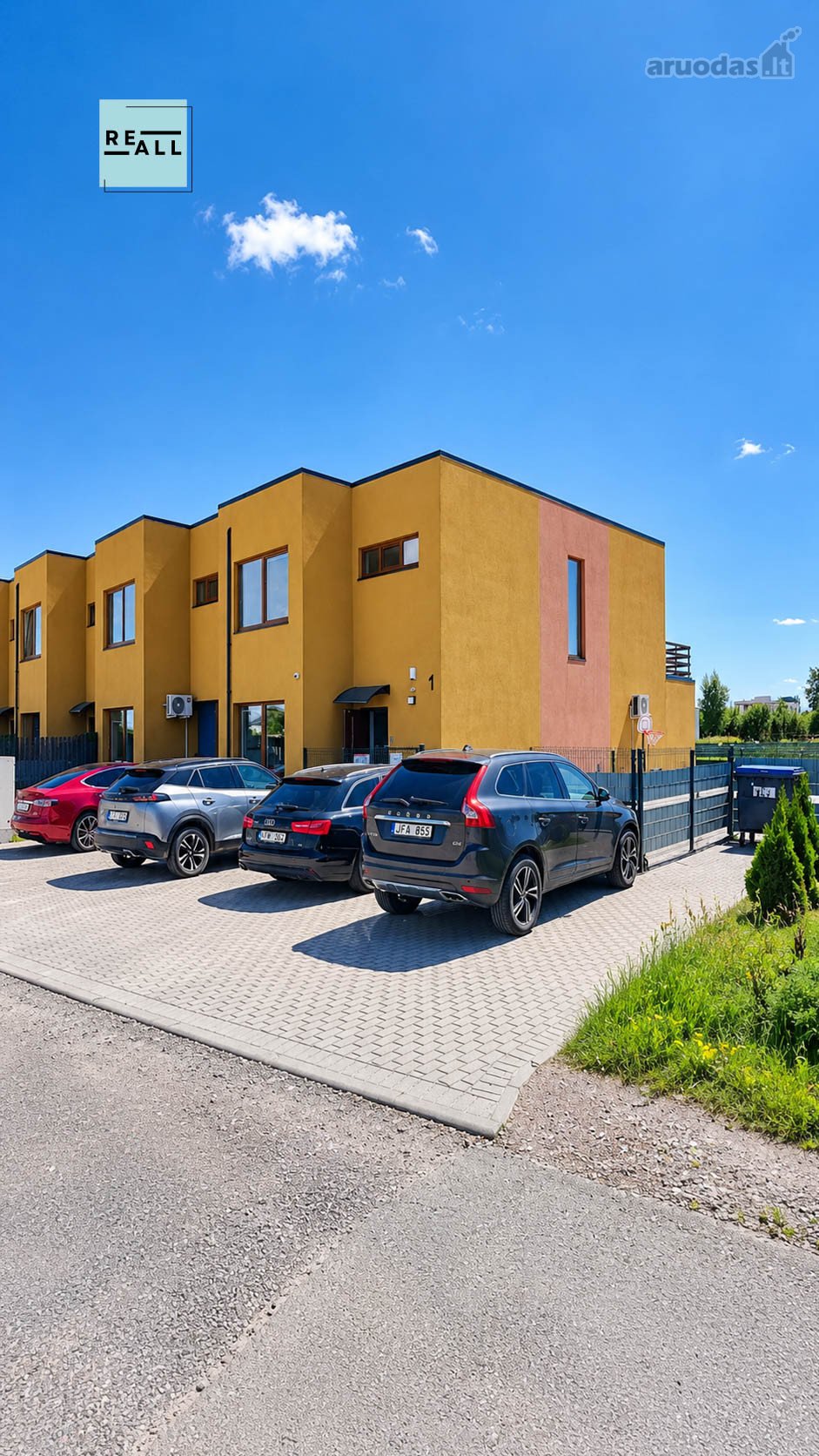 Nuomojamos Funkcionalios 300 M² Komercinės