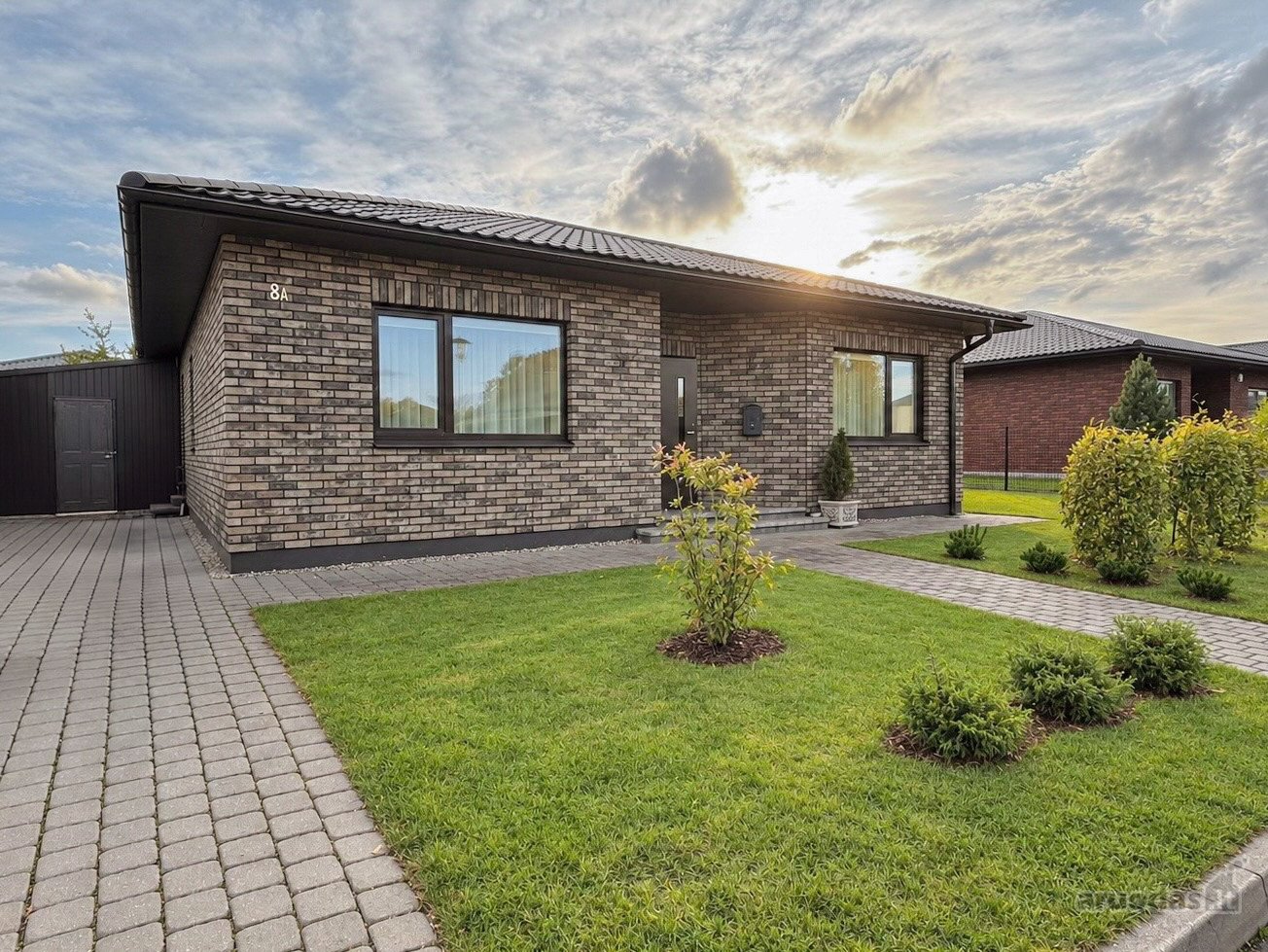 Parduodamas jaukus ir pilnai įrengtas 113 m²