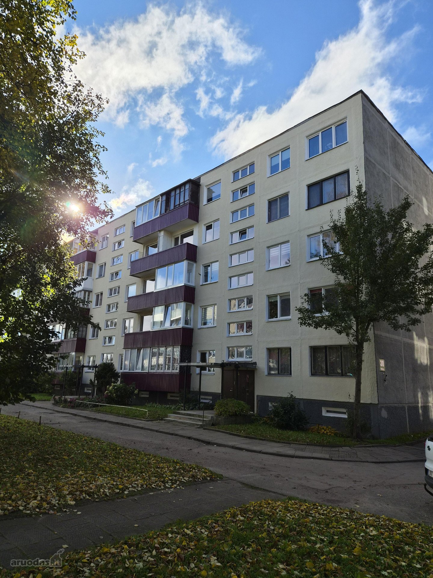 Parduoda Savininkas: 2 kambarių butas Tilžės