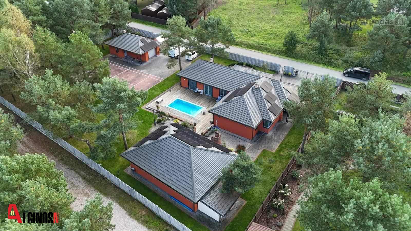 Parduodamas išskirtinis namas "Kalvių