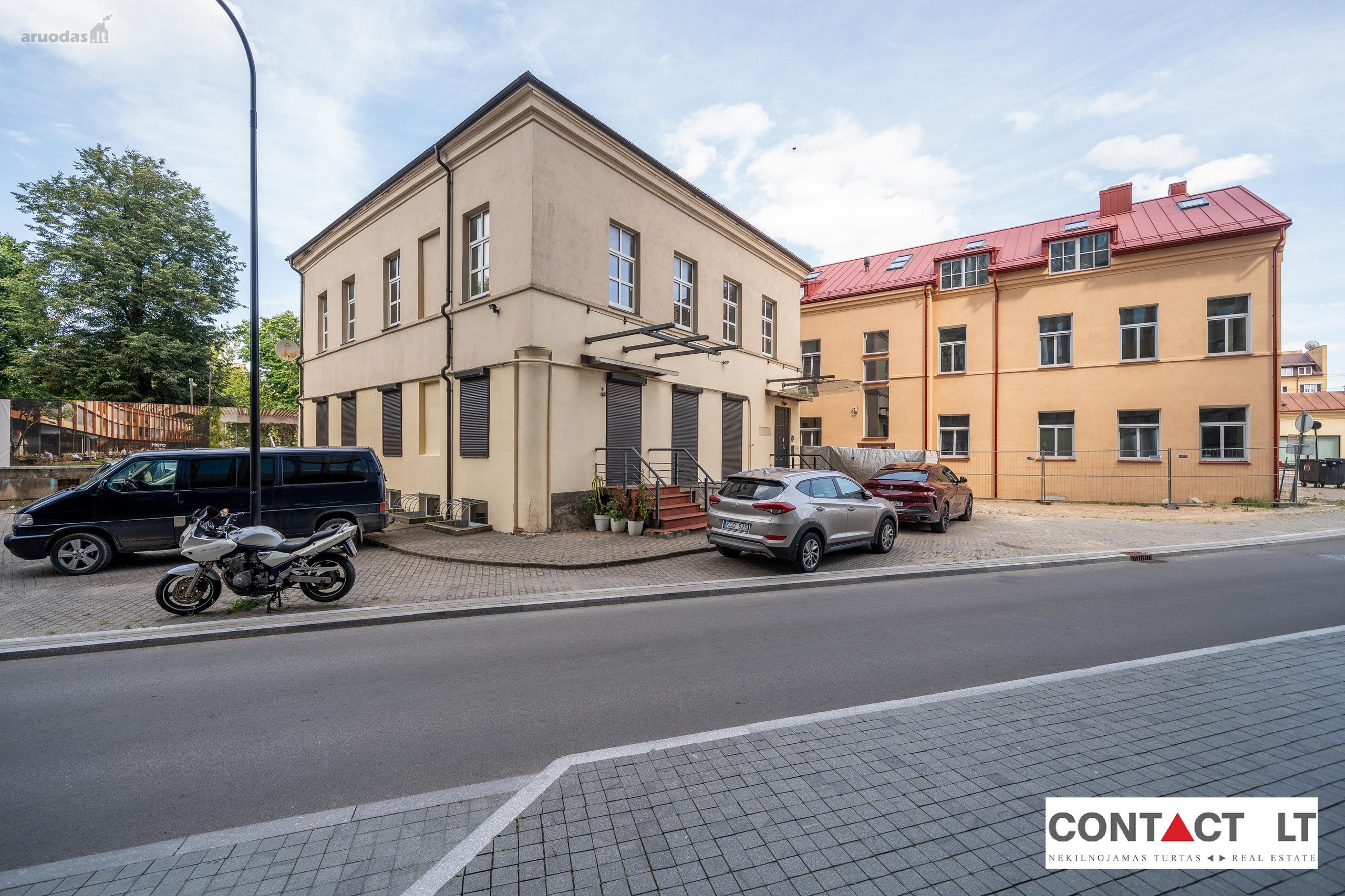 Parduodamos komercinės patalpos adresu