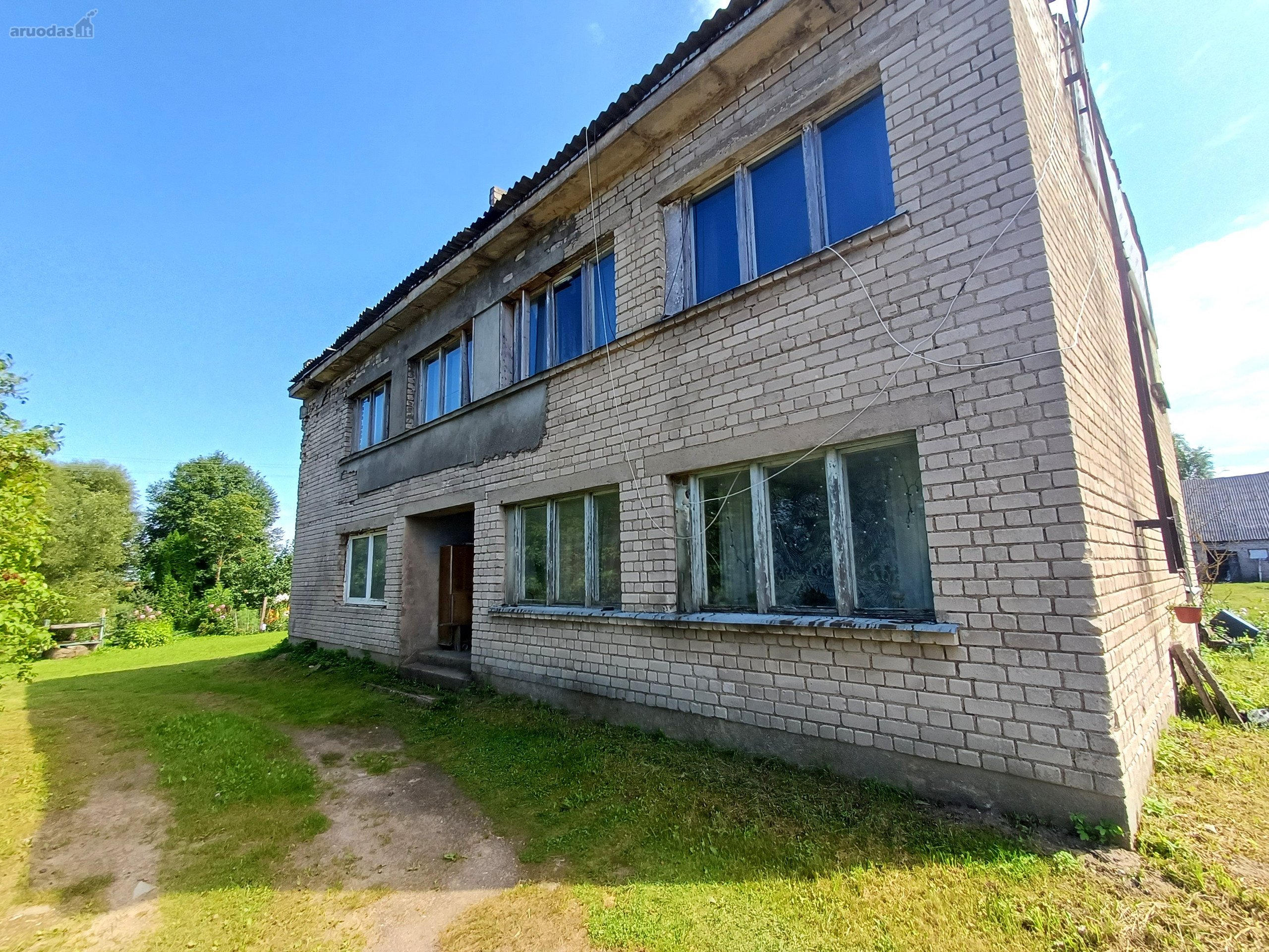 Butas Brėvikių kaime