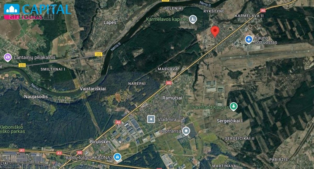 Privatus 47 a. komercinės paskirties sklypas.