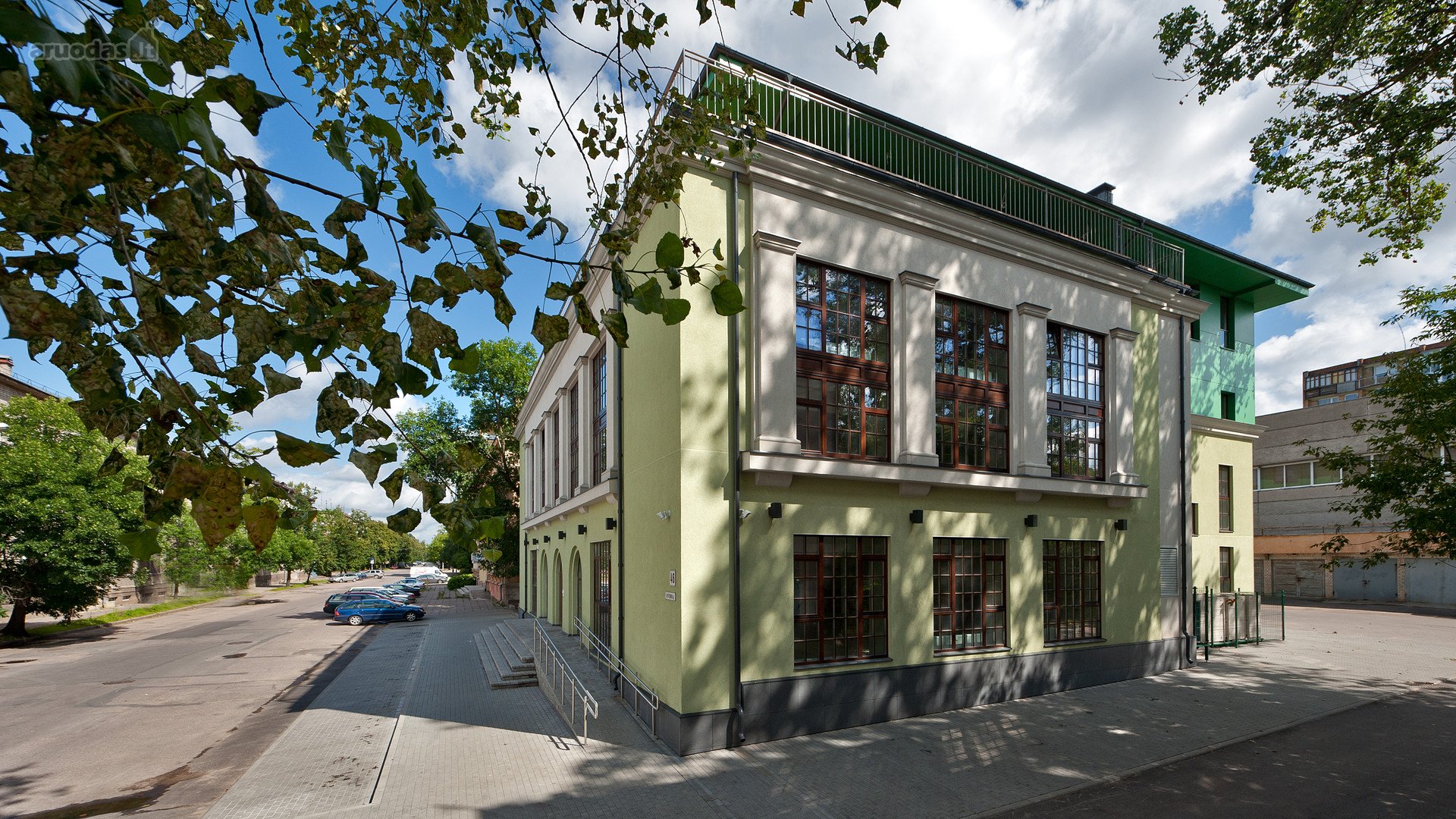 Išnuomojamos patalpos B+ klasės verslo centre