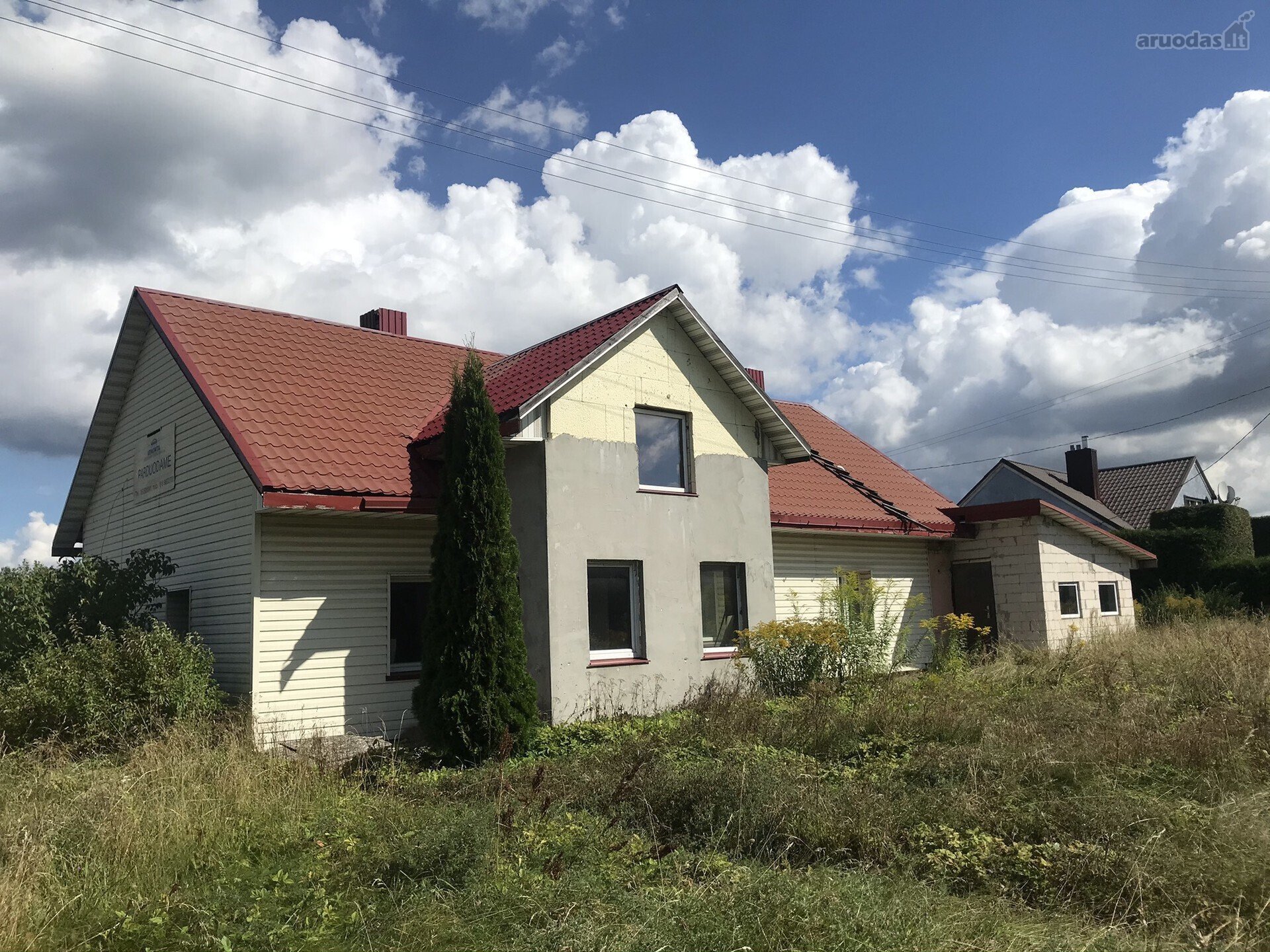 Parduodamas Namas Pavilniję, Juodasis Kelias