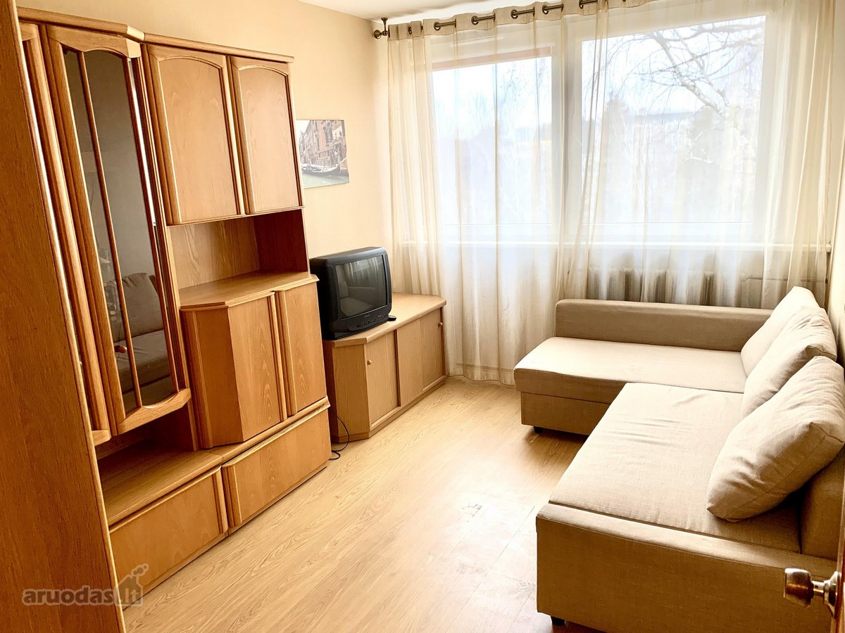 Nuomojamas bendrabučio tipo 2 kambarių butas