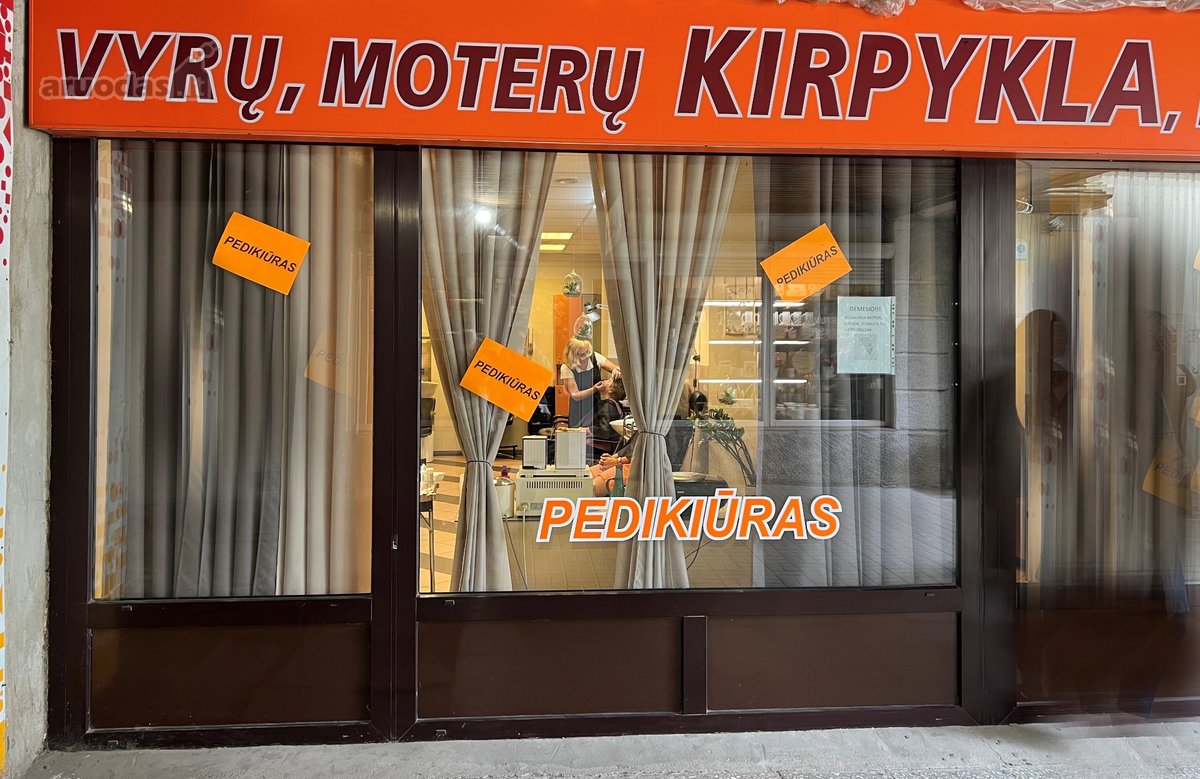  Ieškome kirpėjų darbui grožio salone Pc