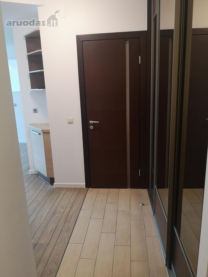 Nuomojamas dviejų kambarių butas su požemine - nuotraukos Nr. 11
