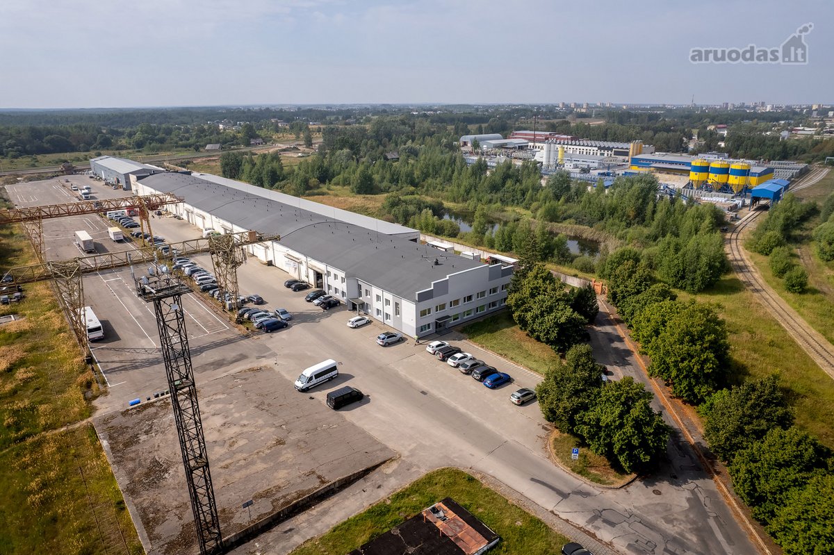Nuomojamos Gamybos / Sandėliavimo Patalpos Su
