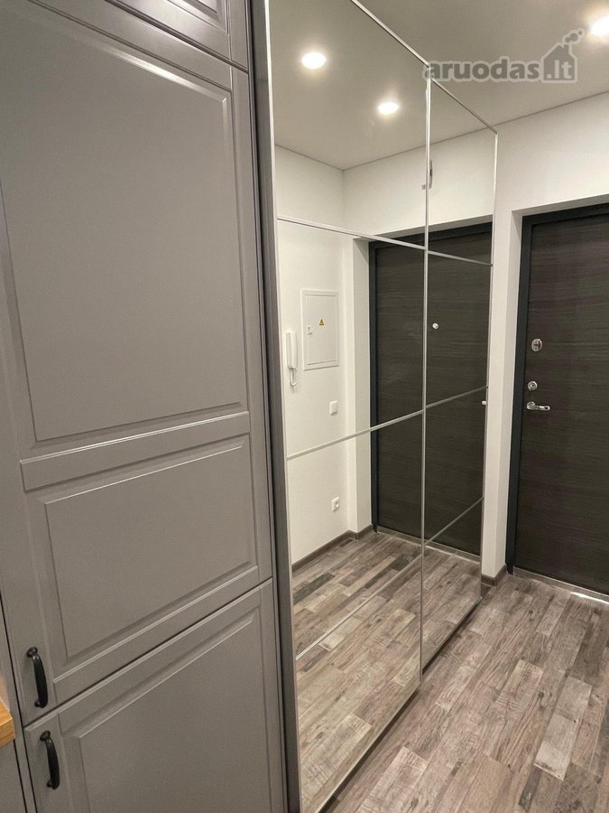 Išnuomojamas labai jaukus, moderniai įrengtas - nuotraukos Nr. 7