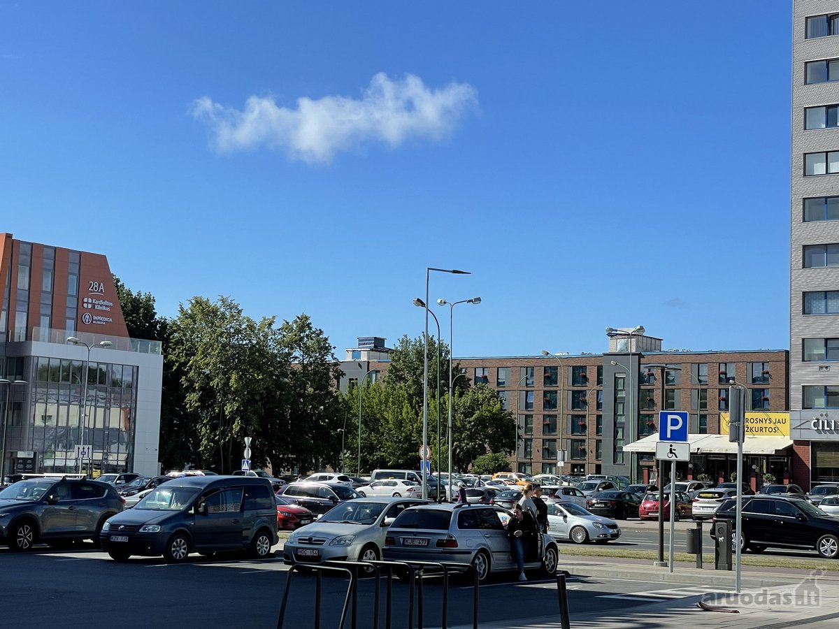 Klaipėdos centre šalia prekybos pasažo - nuotraukos Nr. 18