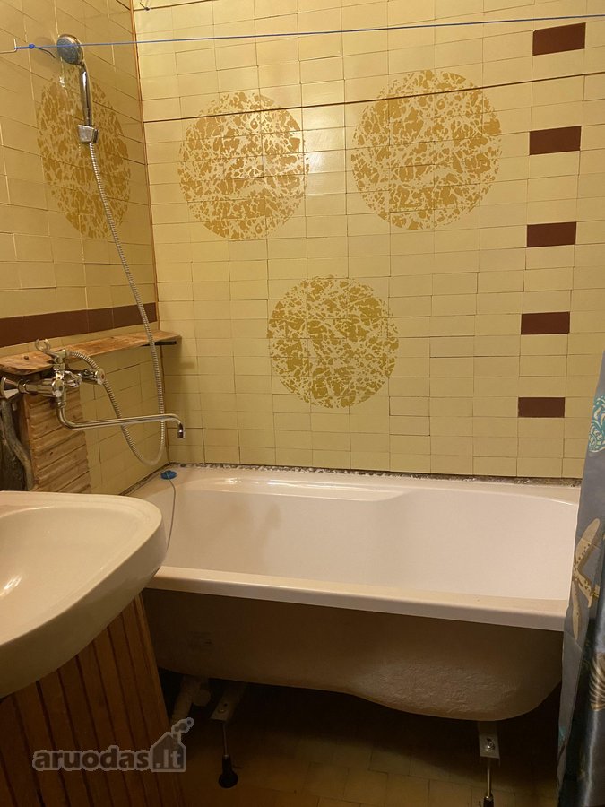 Išnuomojamas 3 kambarių butas renovuotame - nuotraukos Nr. 10