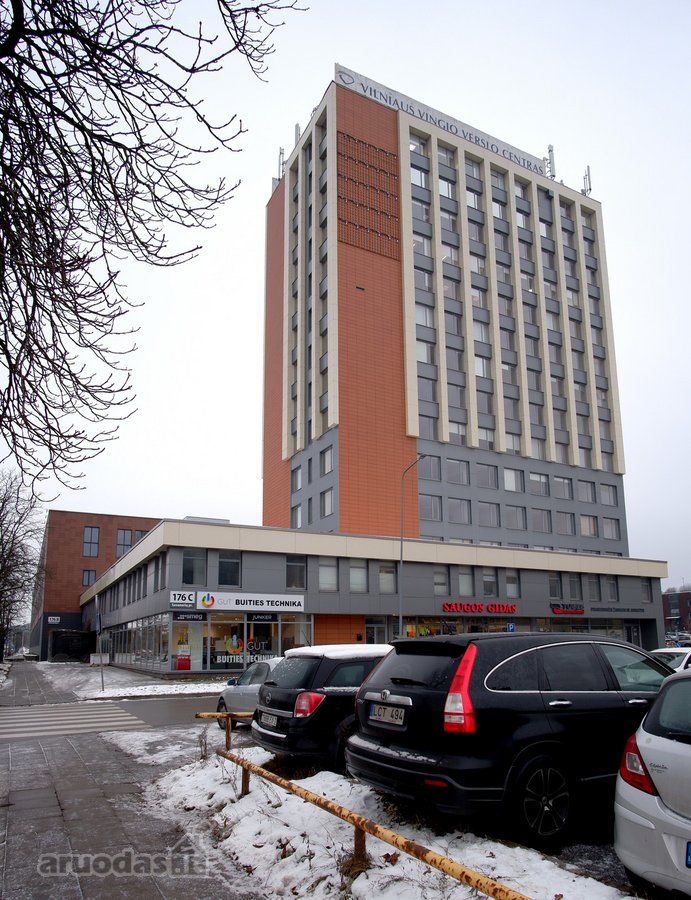 Išnuomojamos įvairaus ploto administracinės