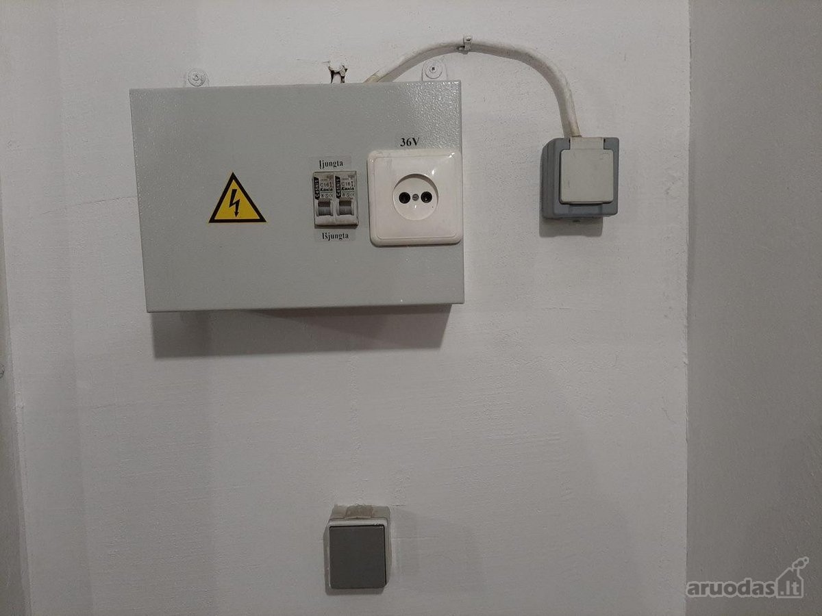 Po Laisvės pr. 77b namu išnuomojamas garažas - nuotraukos Nr. 2