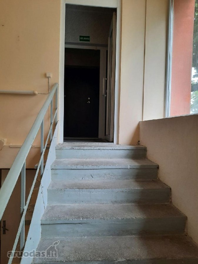 Nebrangiai išnuomojamos patalpos centrineje - nuotraukos Nr. 6