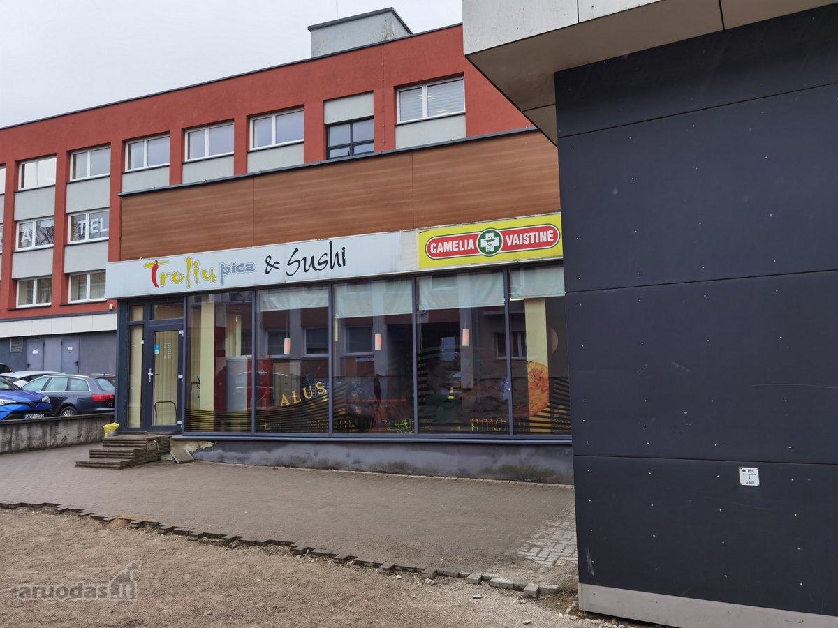 Pačiame Telšių miesto centre prie Prekybos - nuotraukos Nr. 3