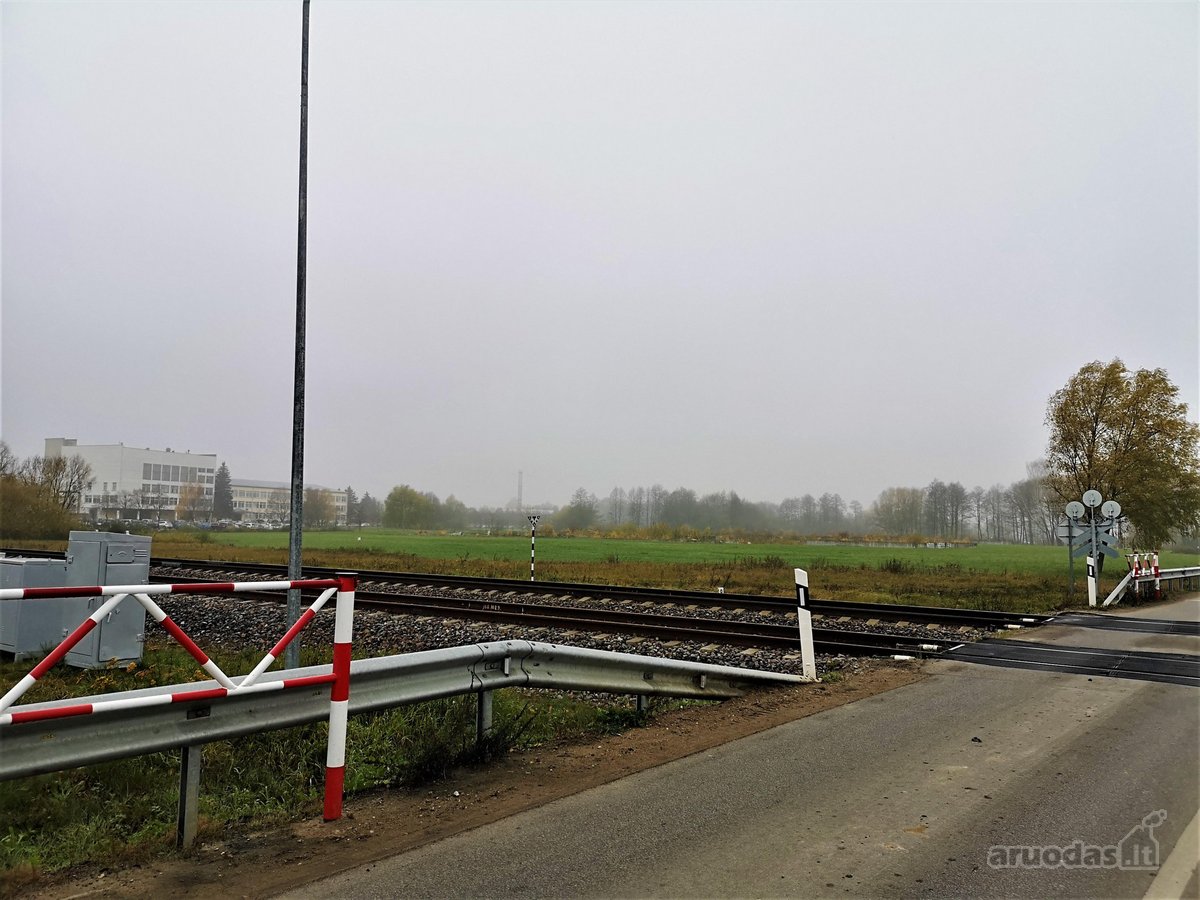 Parduodu 3,26 ha komercinės paskirties sklypą