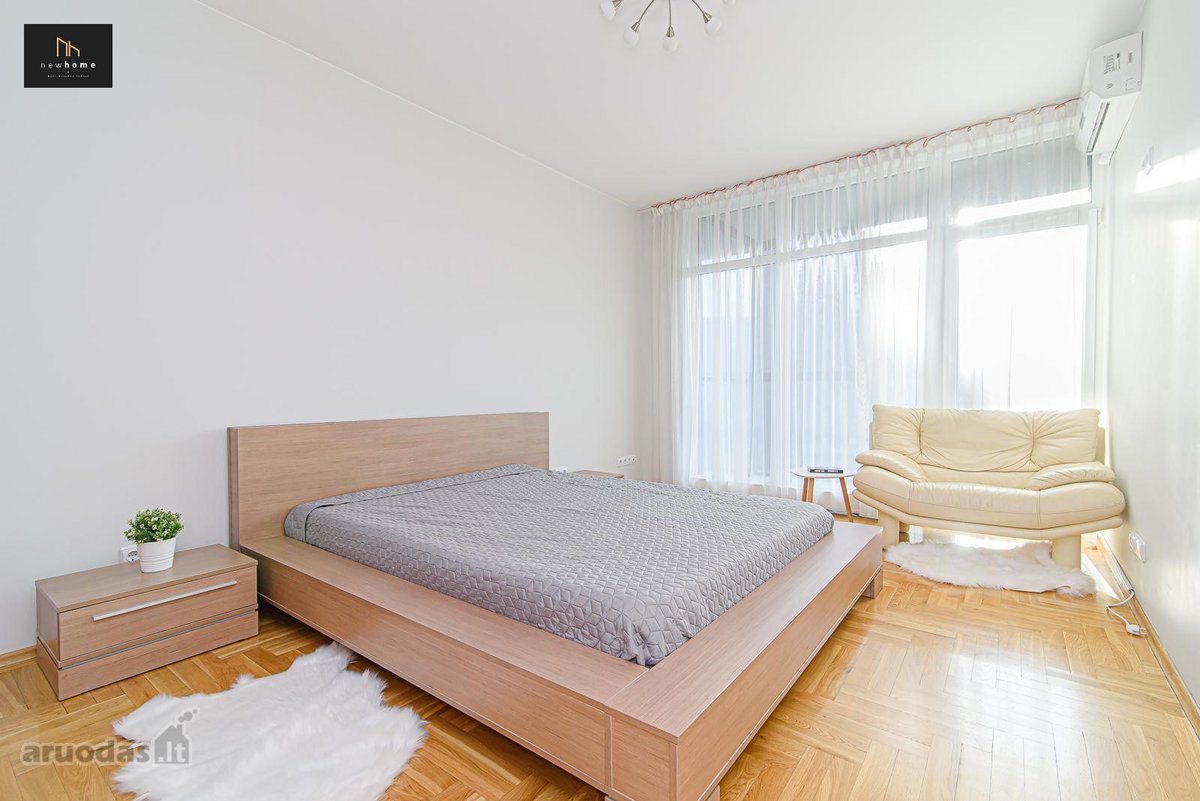 Išnuomojamas šviesus ir erdvus 2 kambarių - nuotraukos Nr. 2
