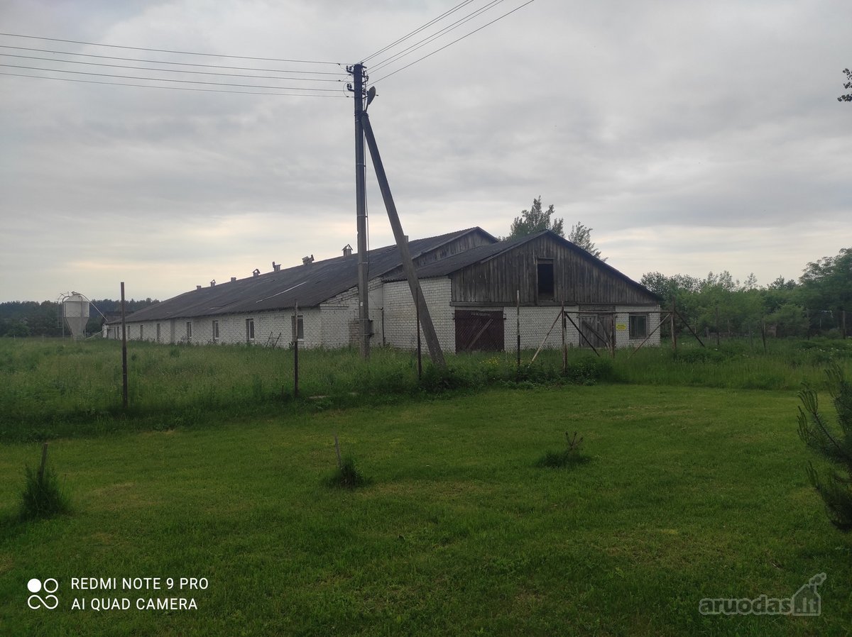Pastatas-veršidė, b.pl. 896 kv.m, Kaišiadorių