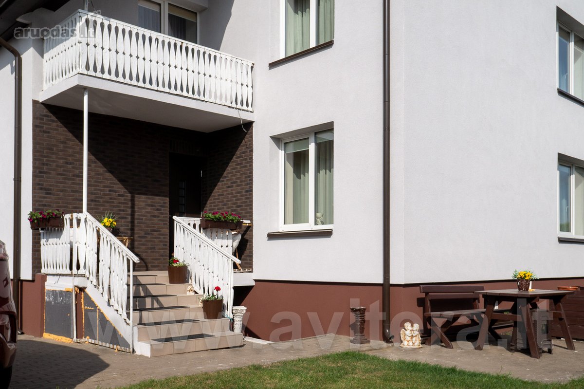 Parduodamas kokybiškai renovuotas namas - nuotraukos Nr. 10