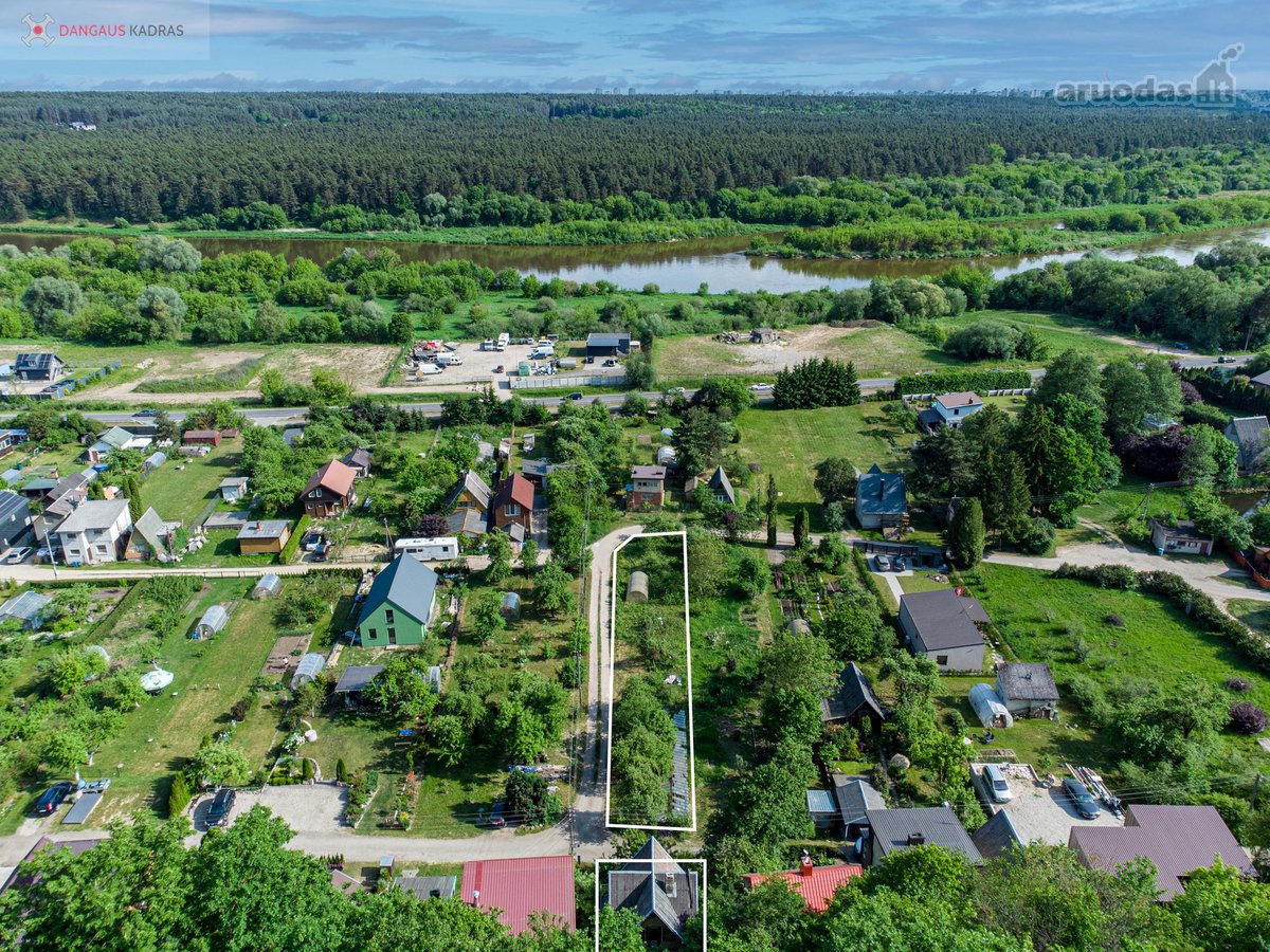 Parduodamas Sklypas Su Sodo Nameliu Salių Km, - Skelbiu.lt