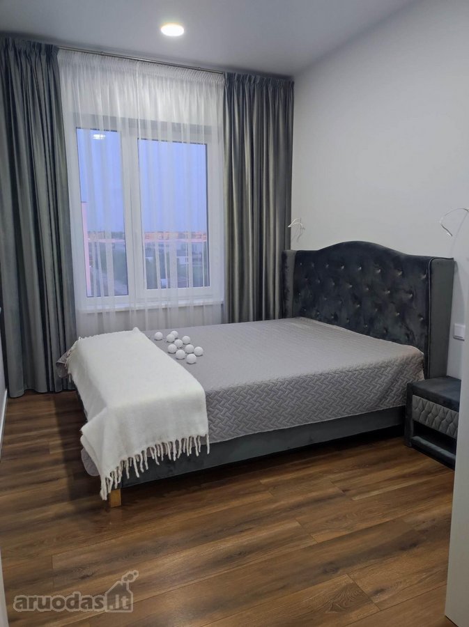 Išnuomojamas moderniai įrengtas 3 kambarių - nuotraukos Nr. 12