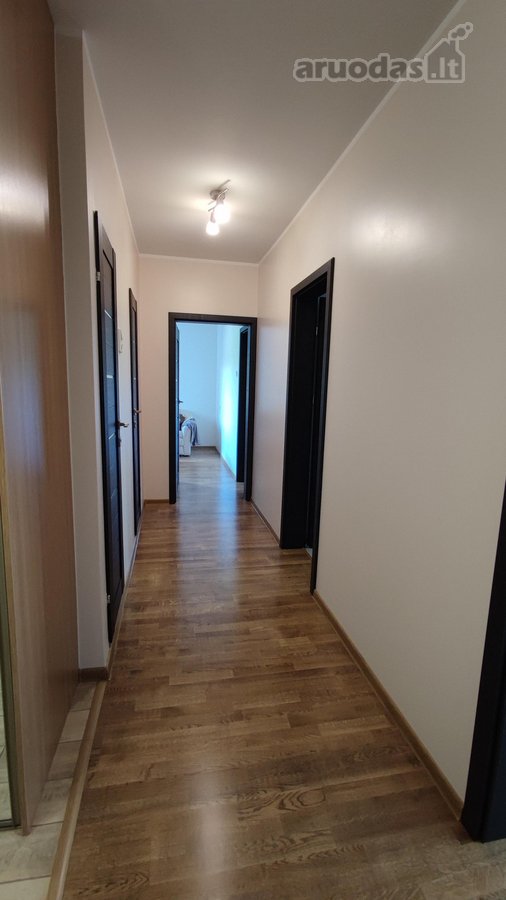 Išnuomojamas tvarkingas bei šviesus 3-jų - nuotraukos Nr. 5