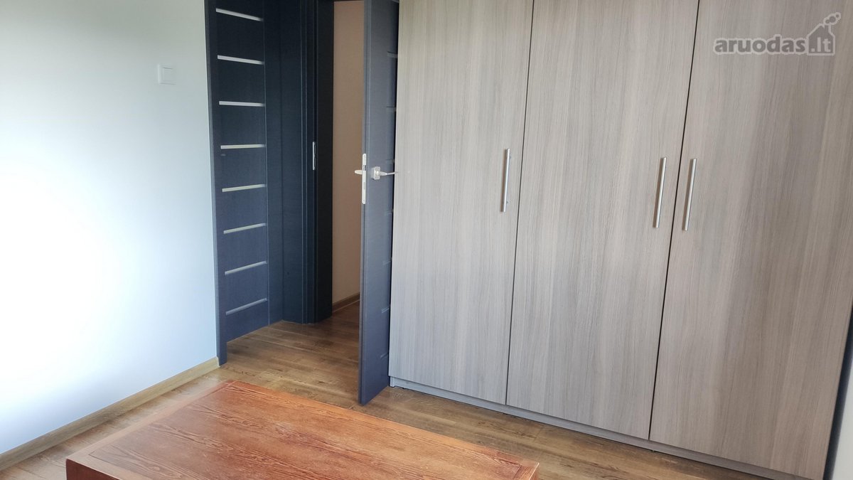 Išnuomojamas tvarkingas bei šviesus 3-jų - nuotraukos Nr. 17