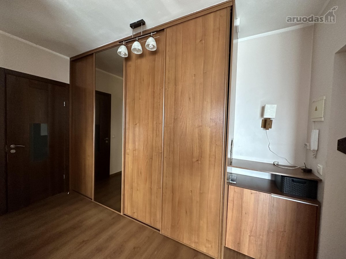 Išnuomojamas šviesus ir erdvus 2 k. butas - nuotraukos Nr. 9