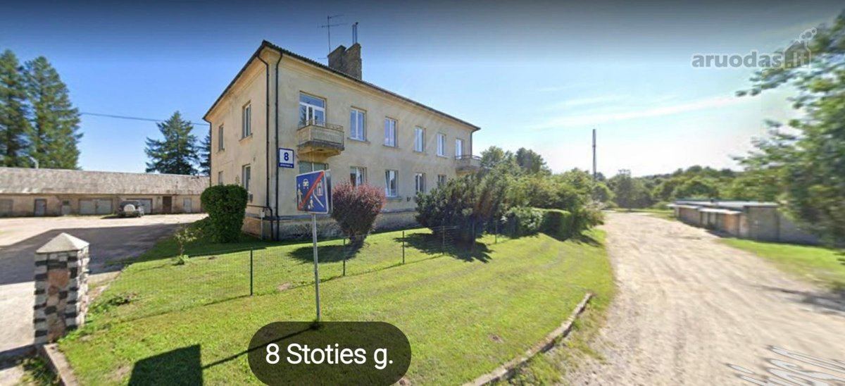 Parduodamas 3 kambarių butas Stoties gatvėje 8. 