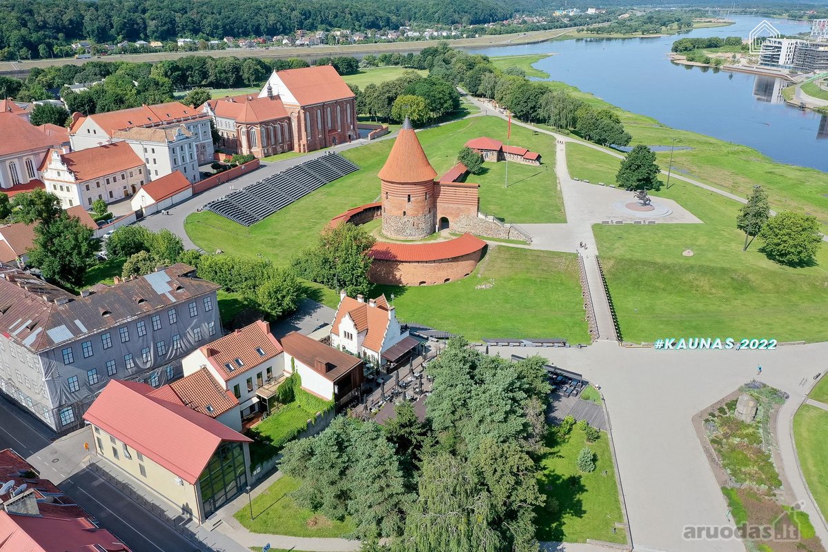 Parduodamas pačioje Kauno senamiesčio širdyje - Skelbiu.lt