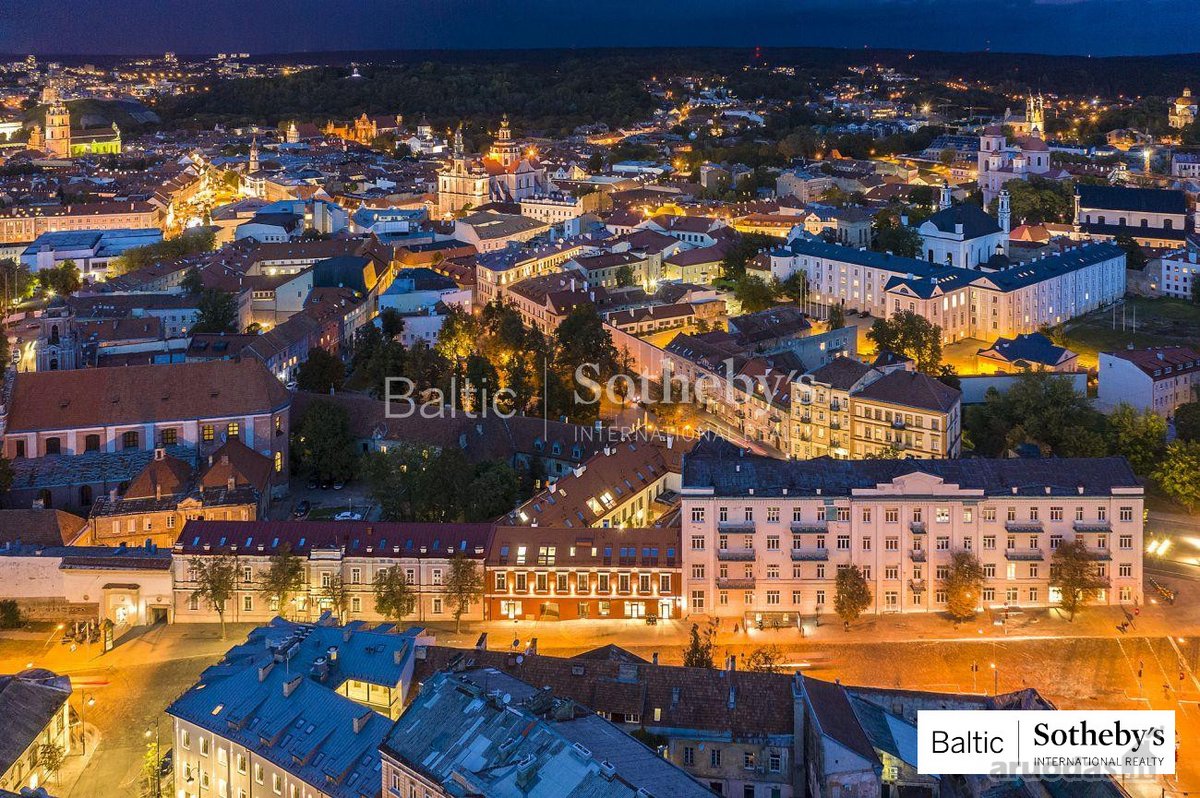 Peržiūrėta Kaina