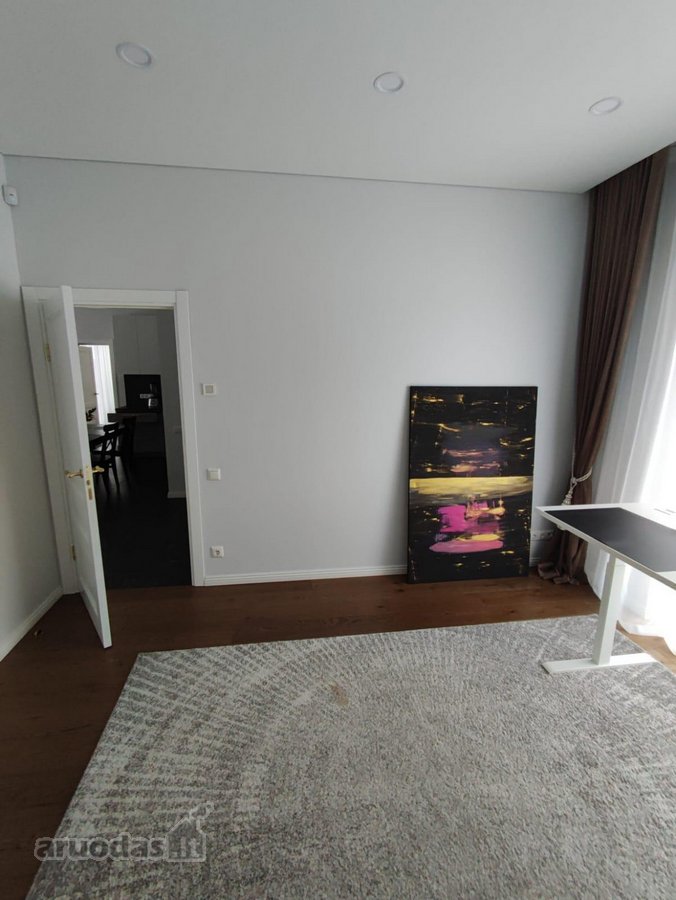 Išnuomojamas itin ekonomiškas ir modernus 4 - nuotraukos Nr. 10