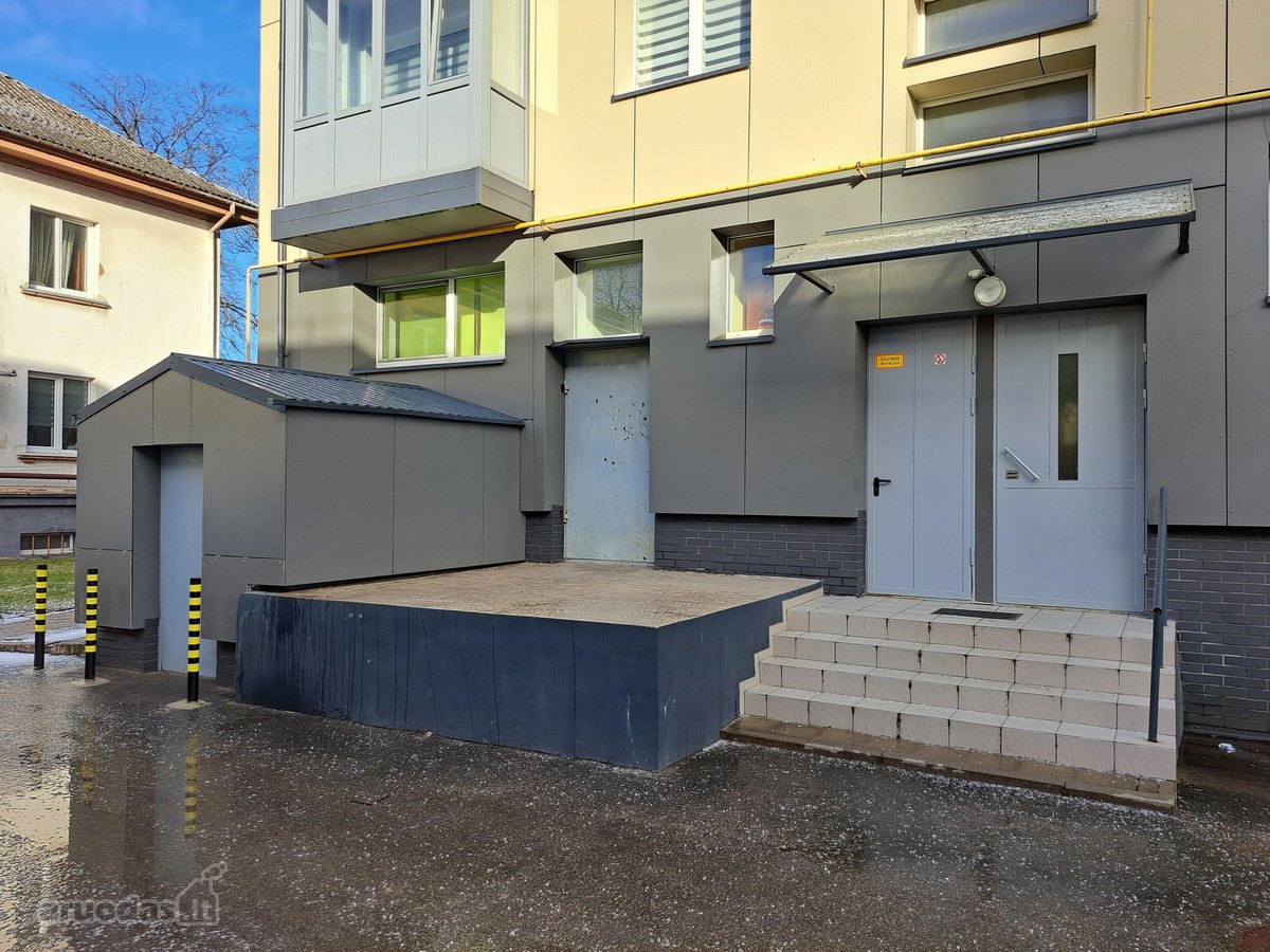 Išnuomojamos miesto centre apie 65 kv.m ploto - nuotraukos Nr. 4
