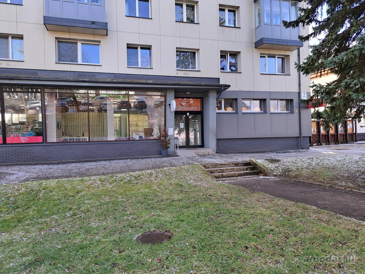 Išnuomojamos miesto centre apie 65 kv.m ploto - nuotraukos Nr. 2